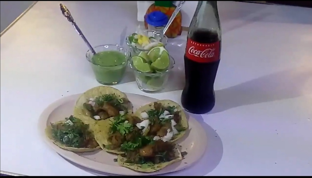 taqueria el sazón image 7