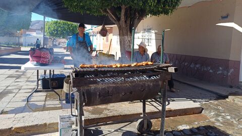 Pollos Asados "El gabacho" image 1