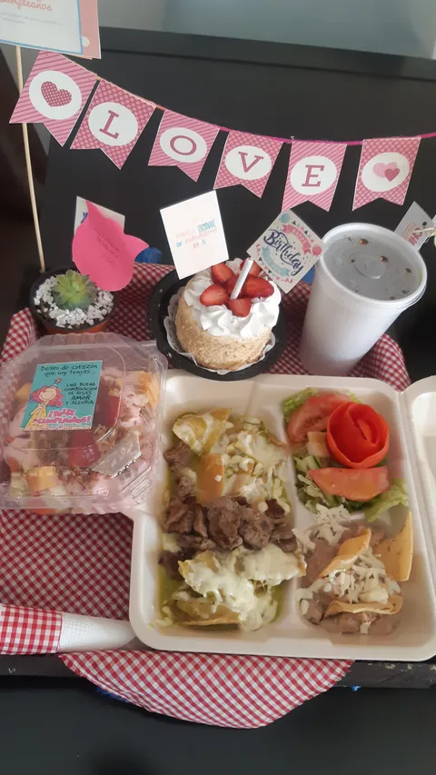 CHILA Coquito & ASÍ image 3