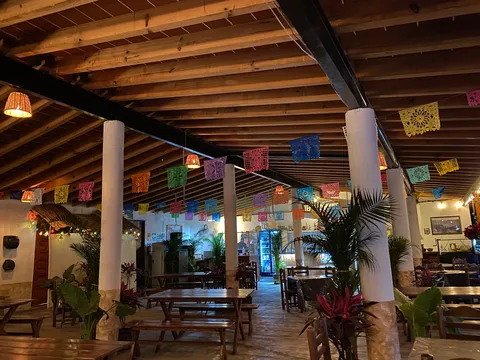 Tepoz House Bar&Grill image 1