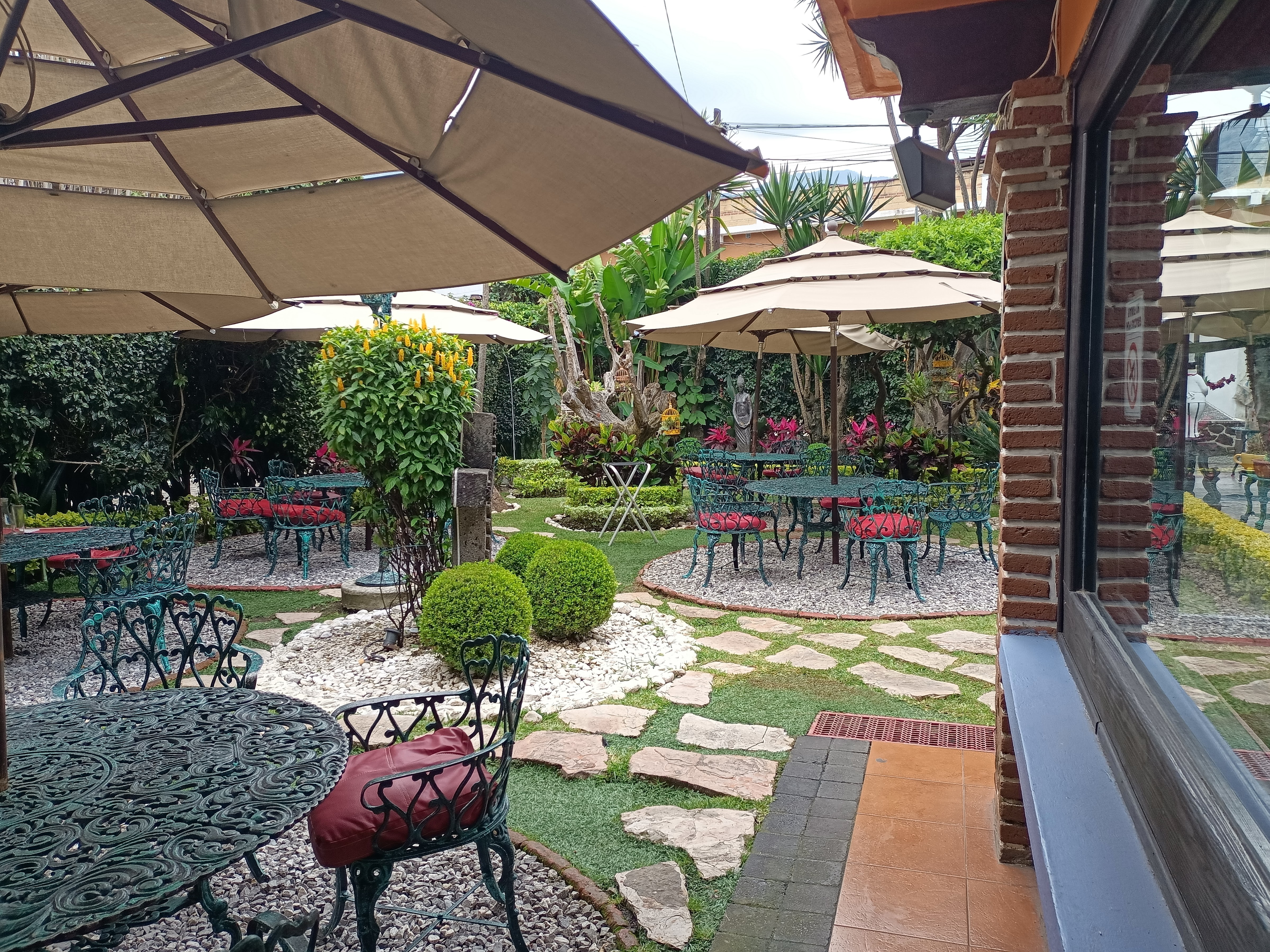 Restaurante Bar / Hotel El Pan Nuestro Gourmet image 1