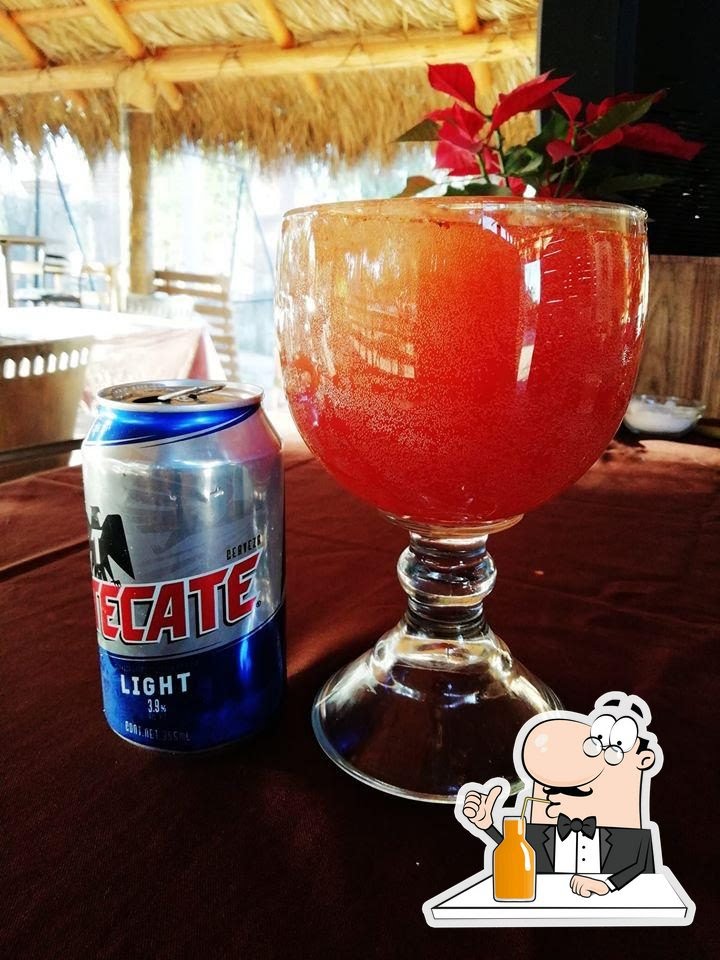 Los Tres Grandes restaurante image 10