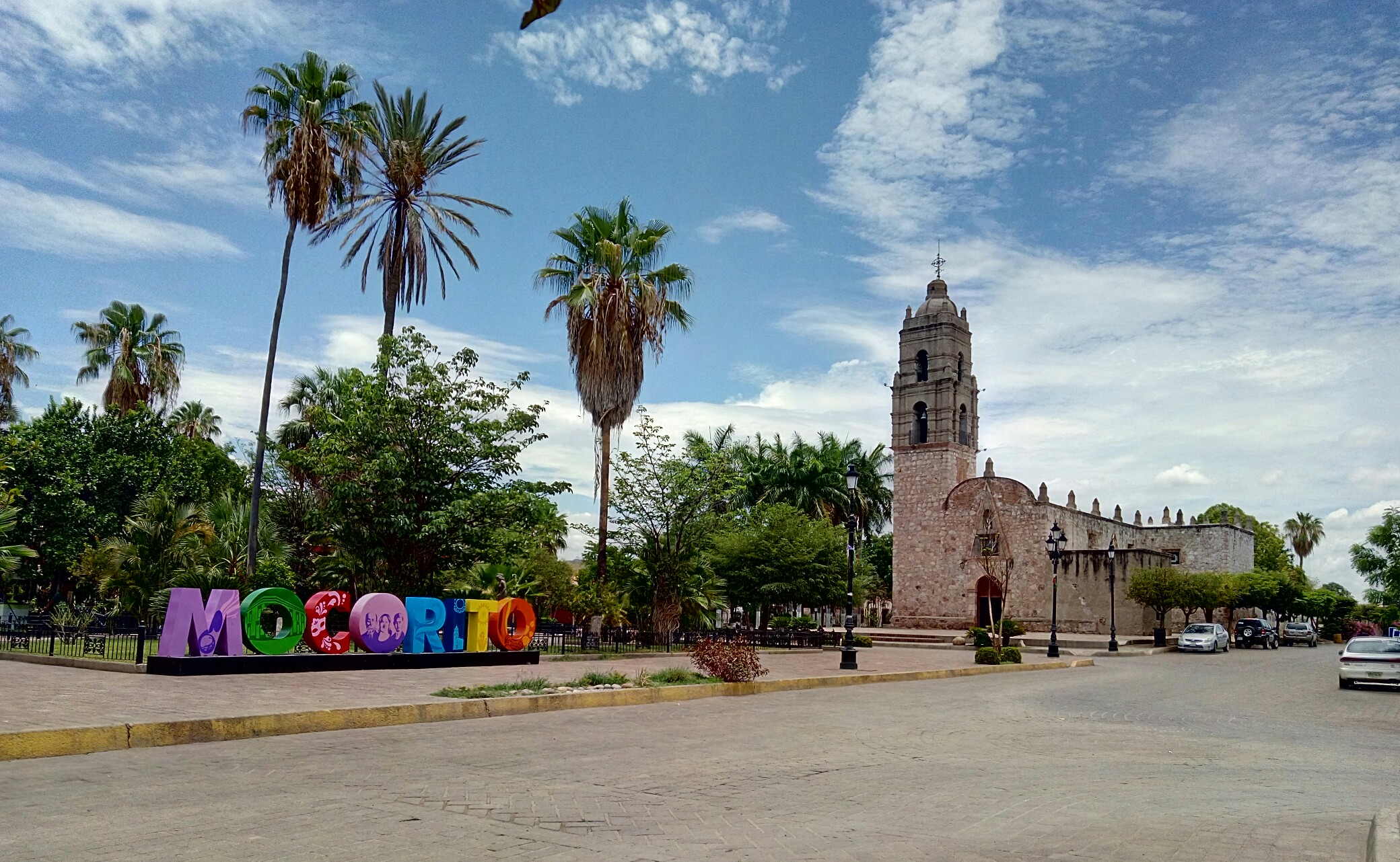 Los Tres Grandes restaurante image 2