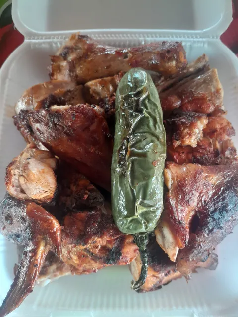 Pollos El Indio image 3