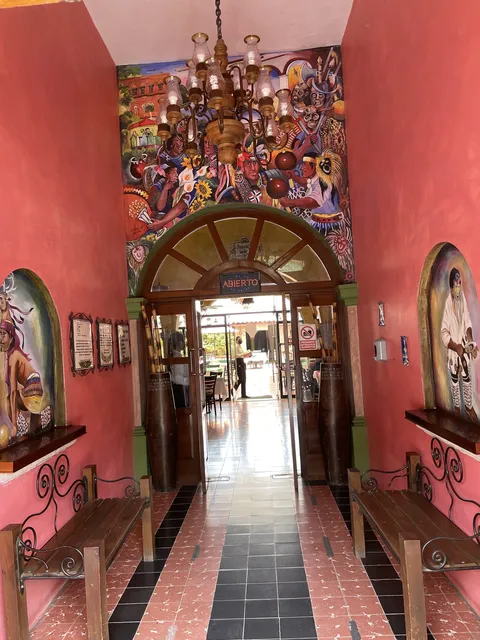 El Meson Del General image 5