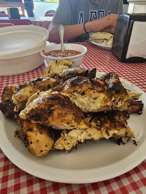 Pollo de Oro El Fuerte image 6