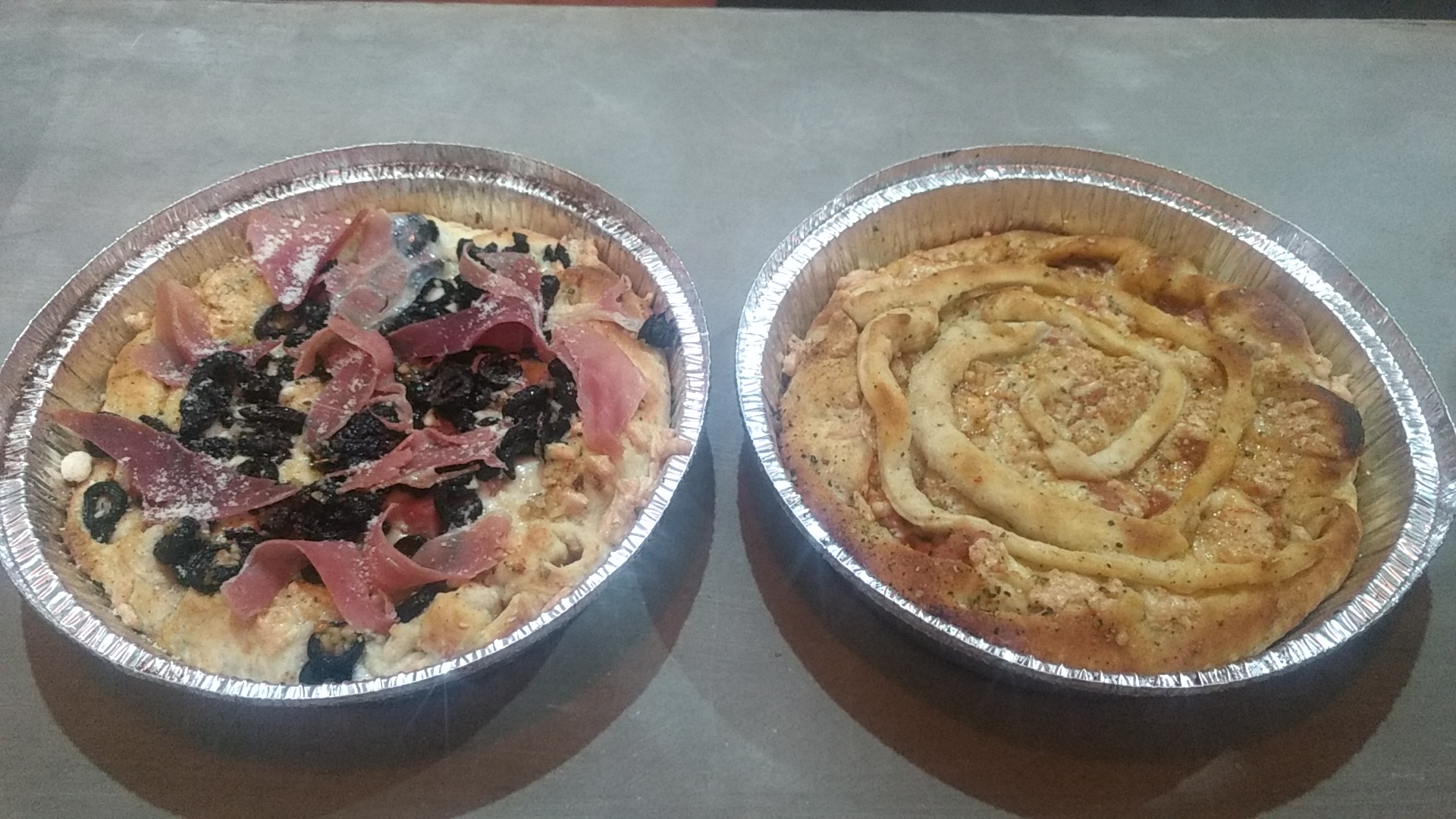 Albahaca 33 pizza image 6