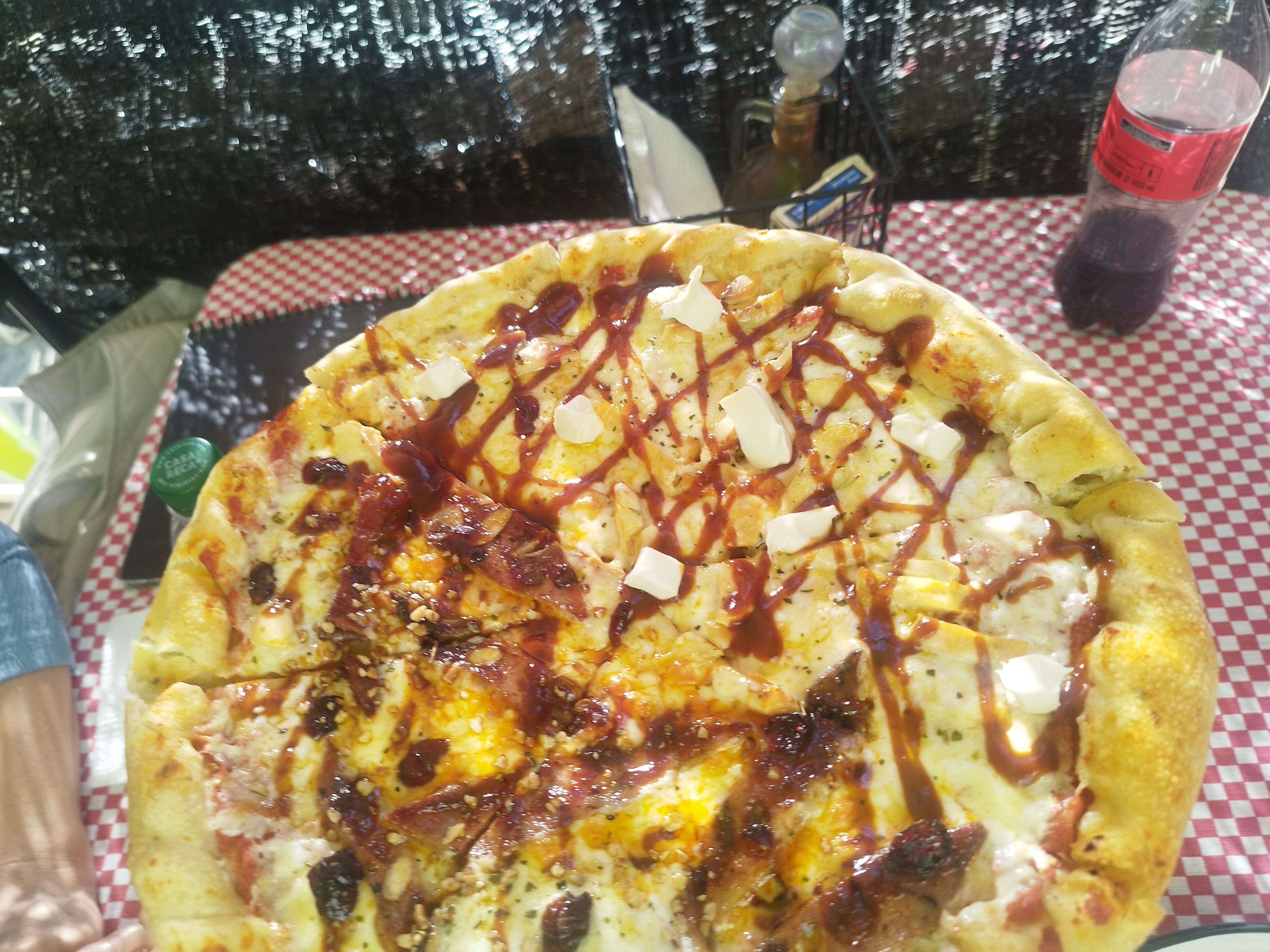 Albahaca 33 pizza image 7