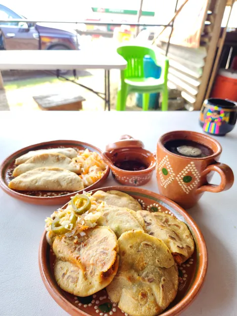 LAS CAZUELAS DEL KM 40 image 1