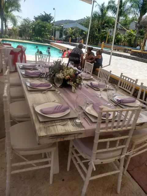 "La Finca" image 7