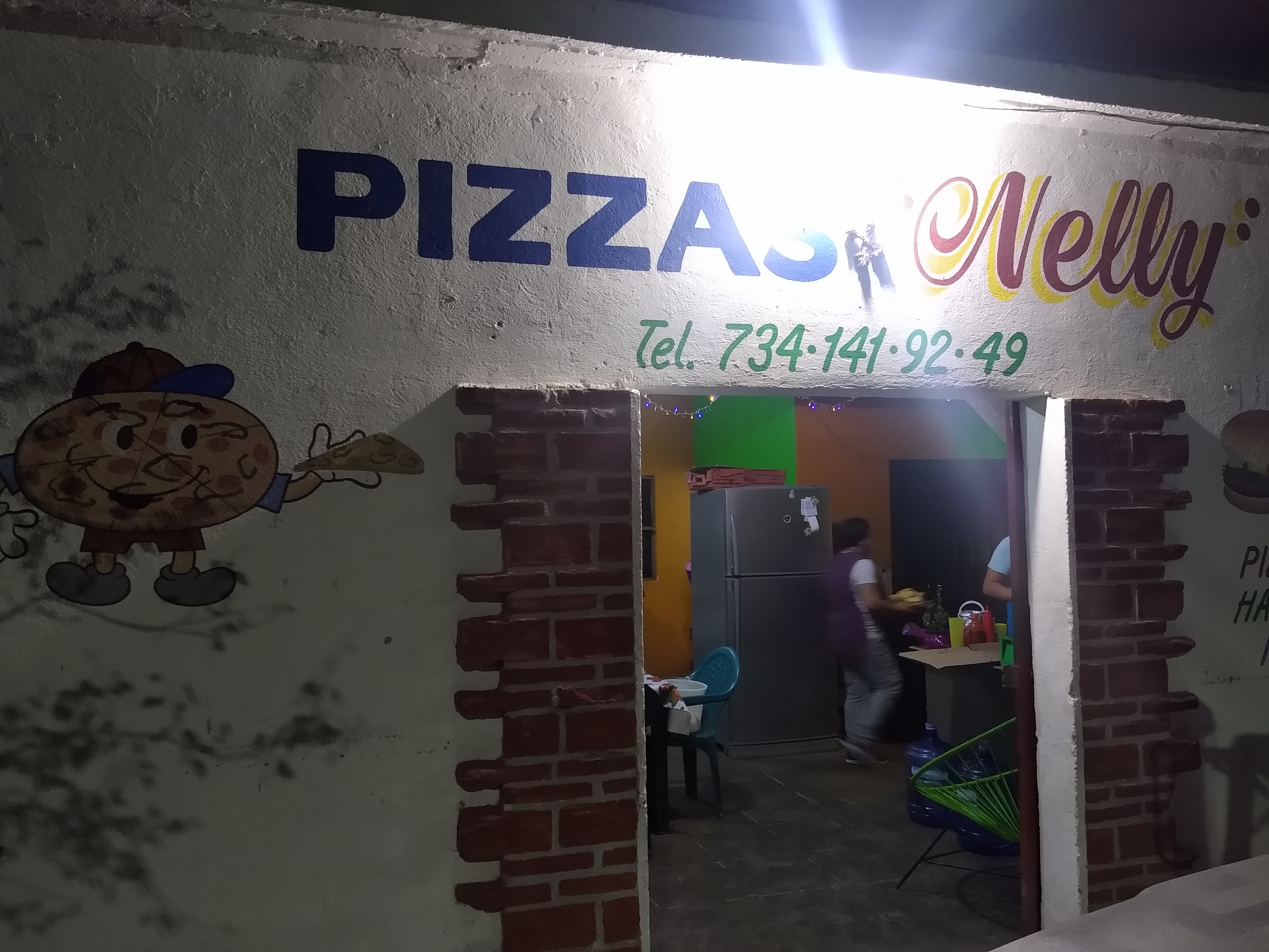 PIZZAS NELLY image 3