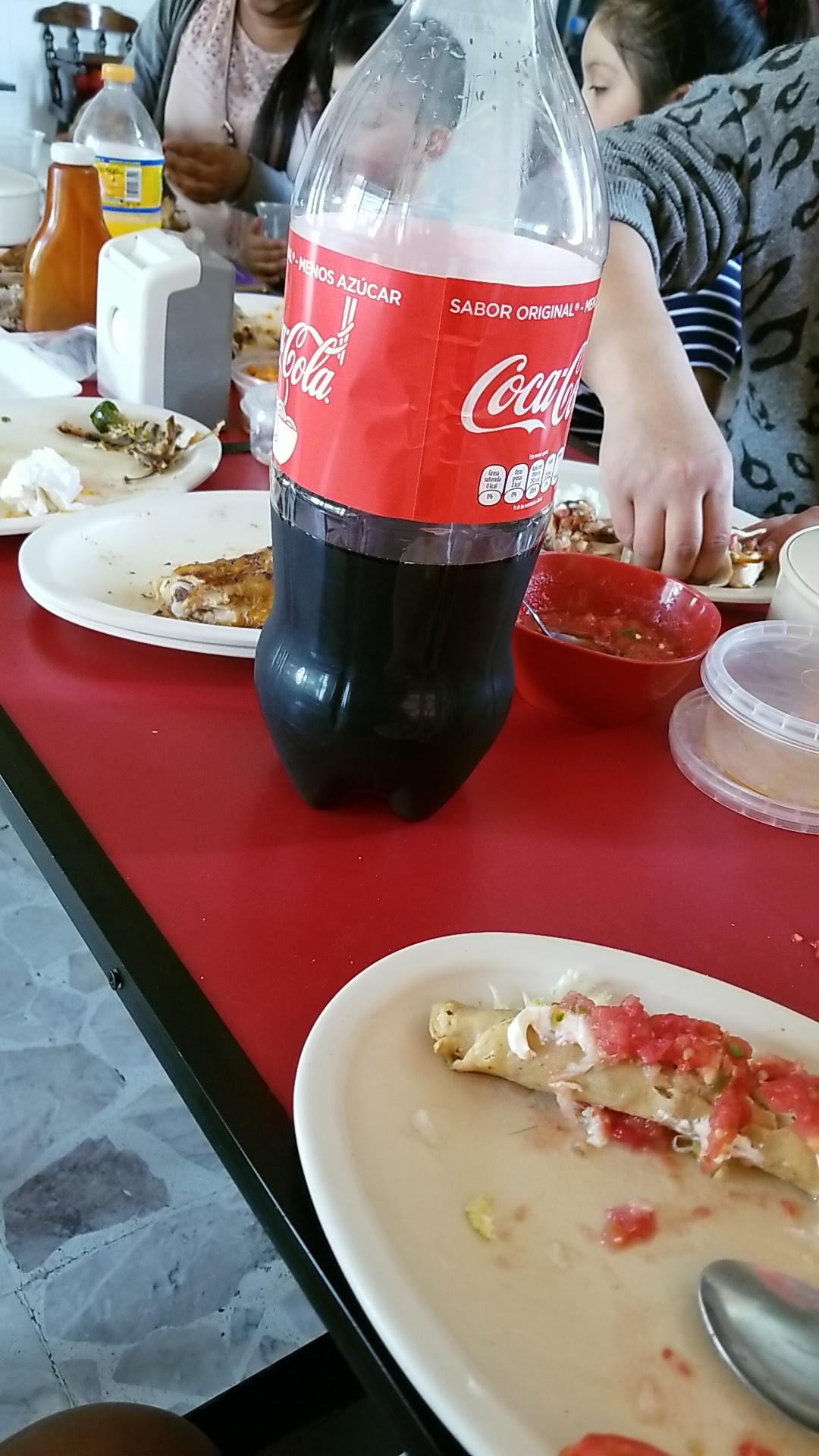 Pollo Donald Jamay image 6