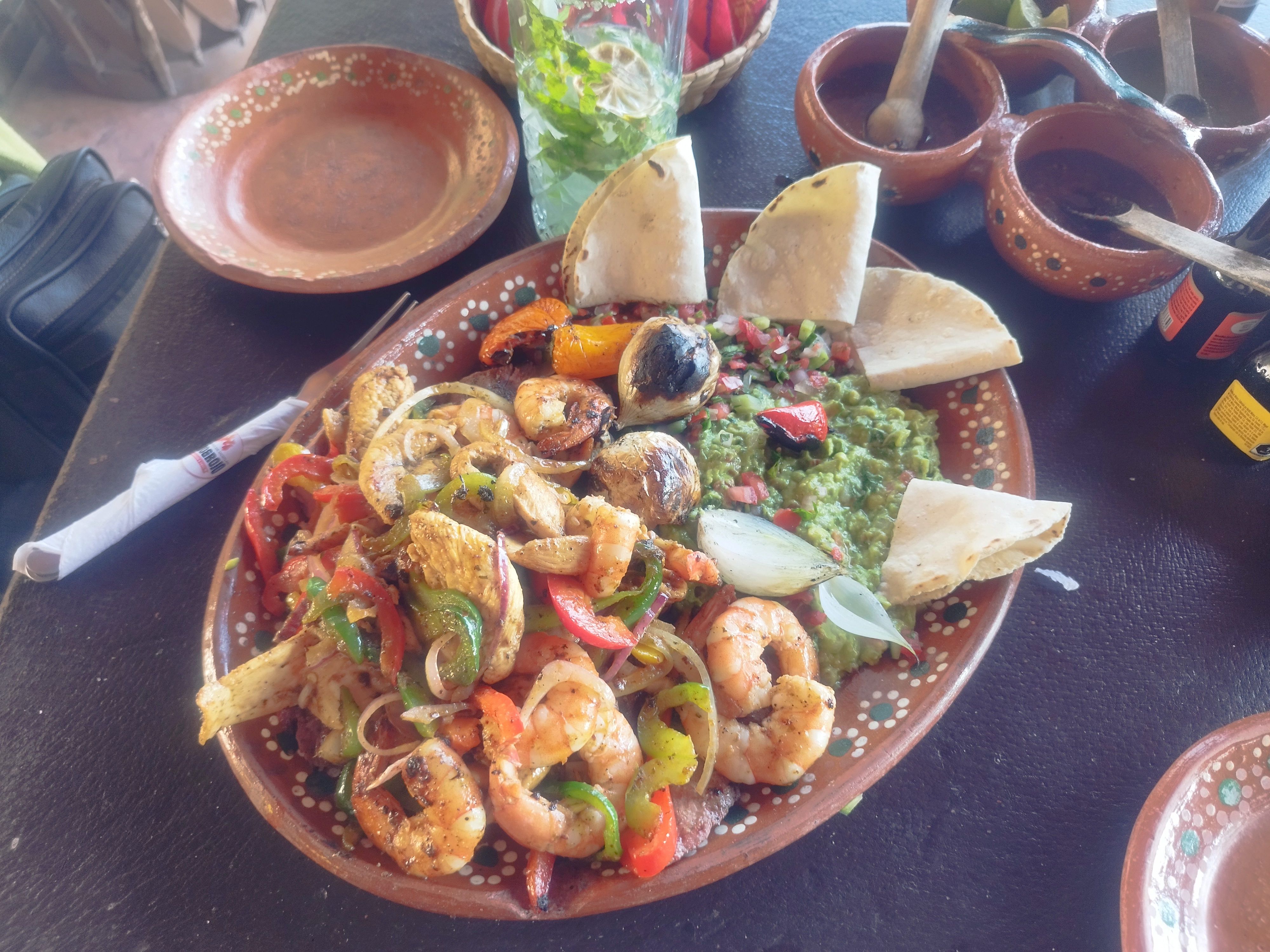 Asadero Rojo&Rojo image 3