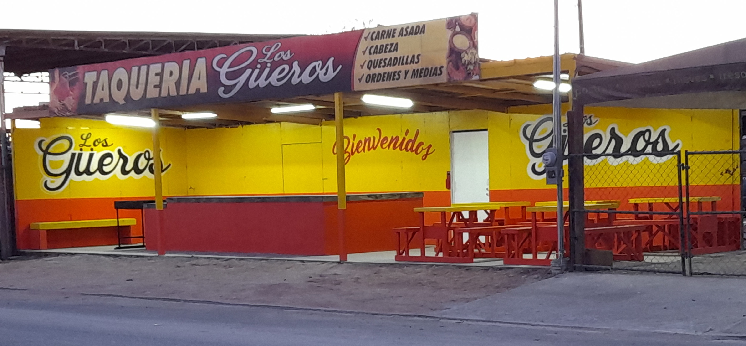 Taqueria Los Güeros image 6