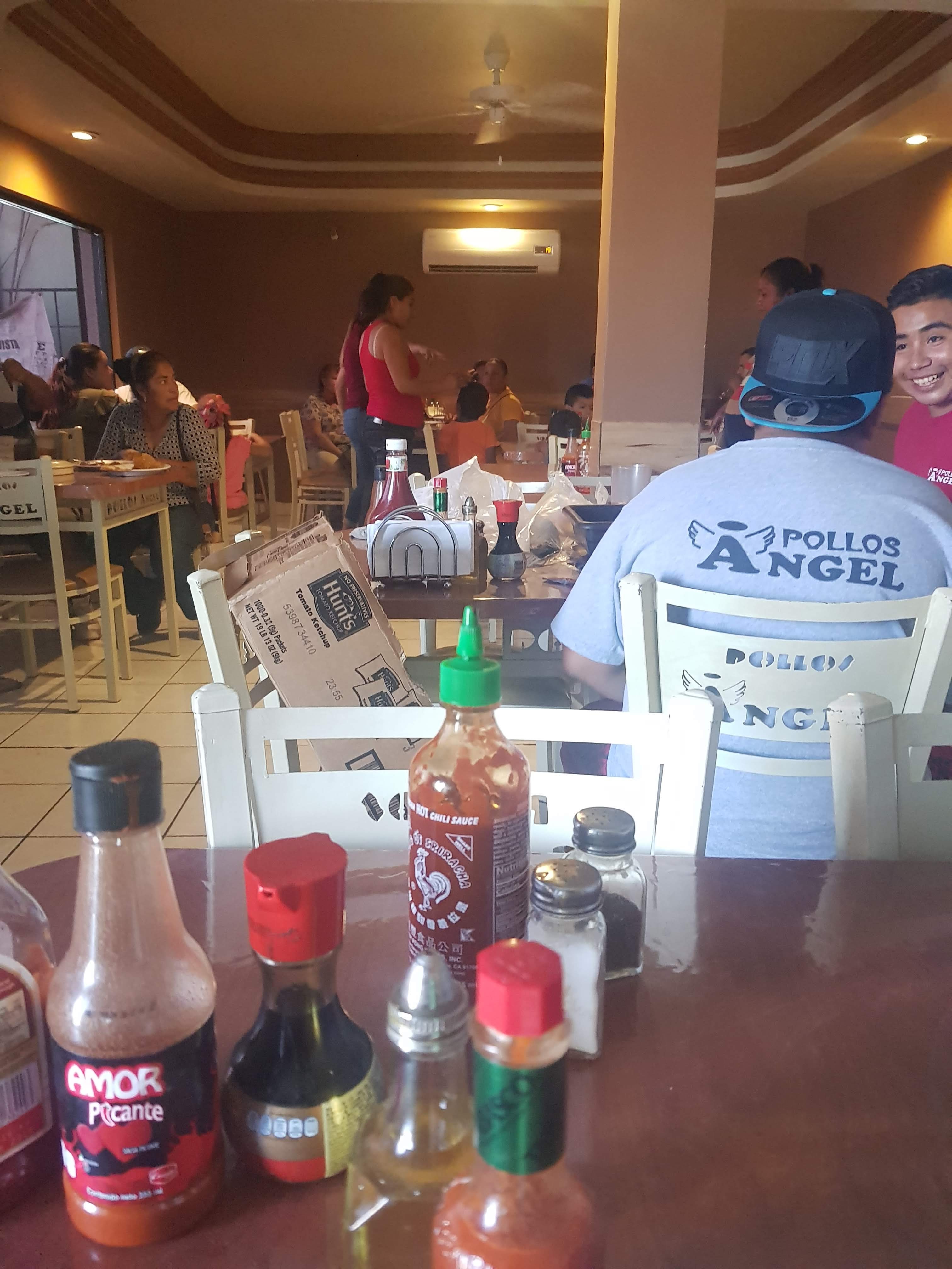 Pollos Angel image 4