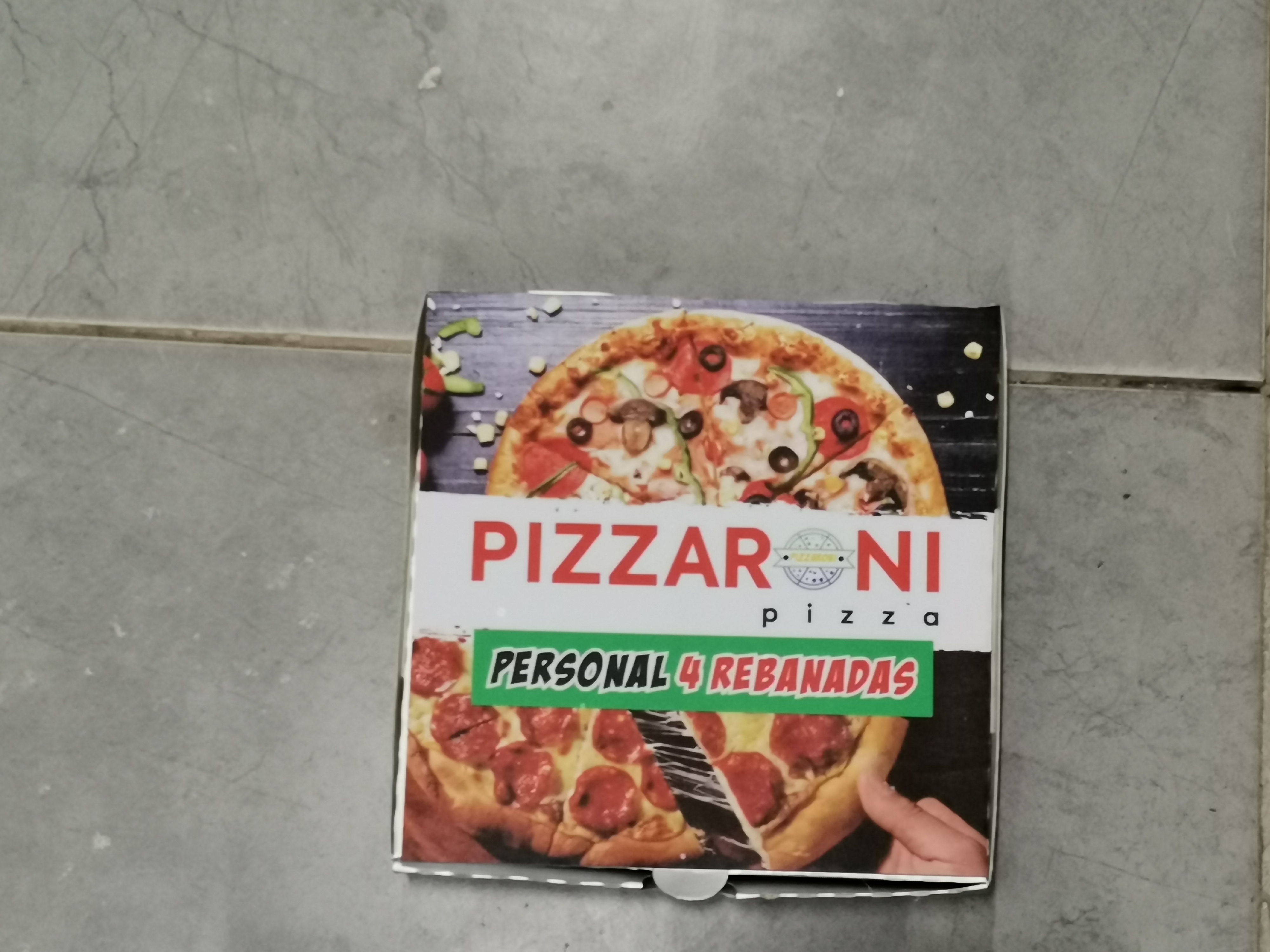 Pizzaroni pizza image 2