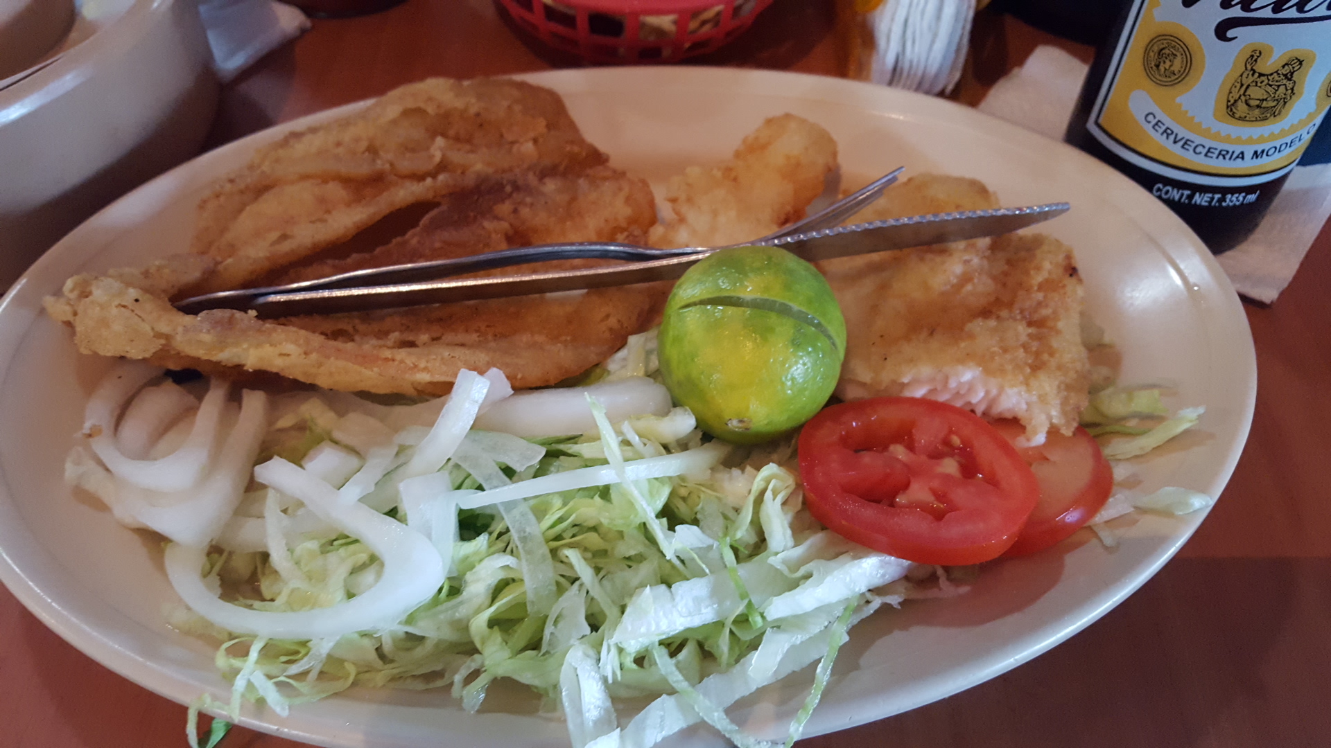 PESCADERIA EL DELFIN image 2