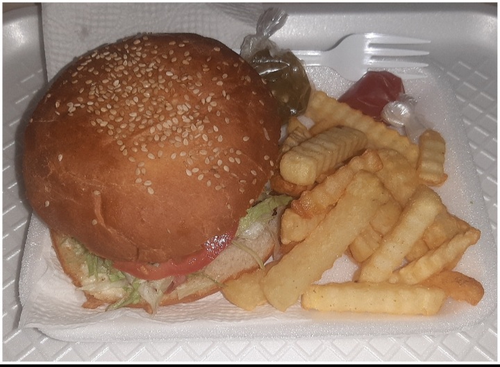 Antojitos "Puesto Escondido" image 2