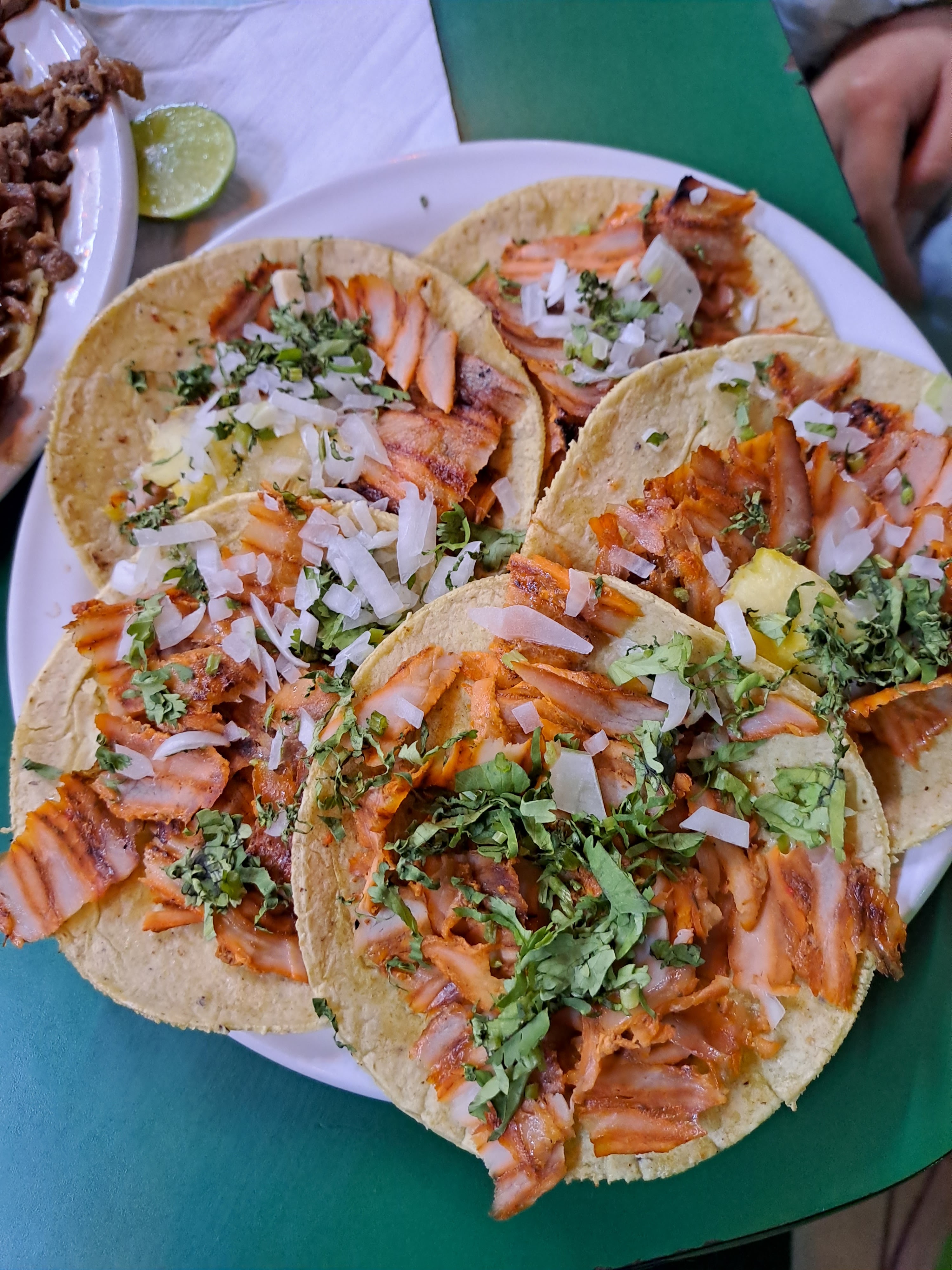 Taquería los magueyes image 1