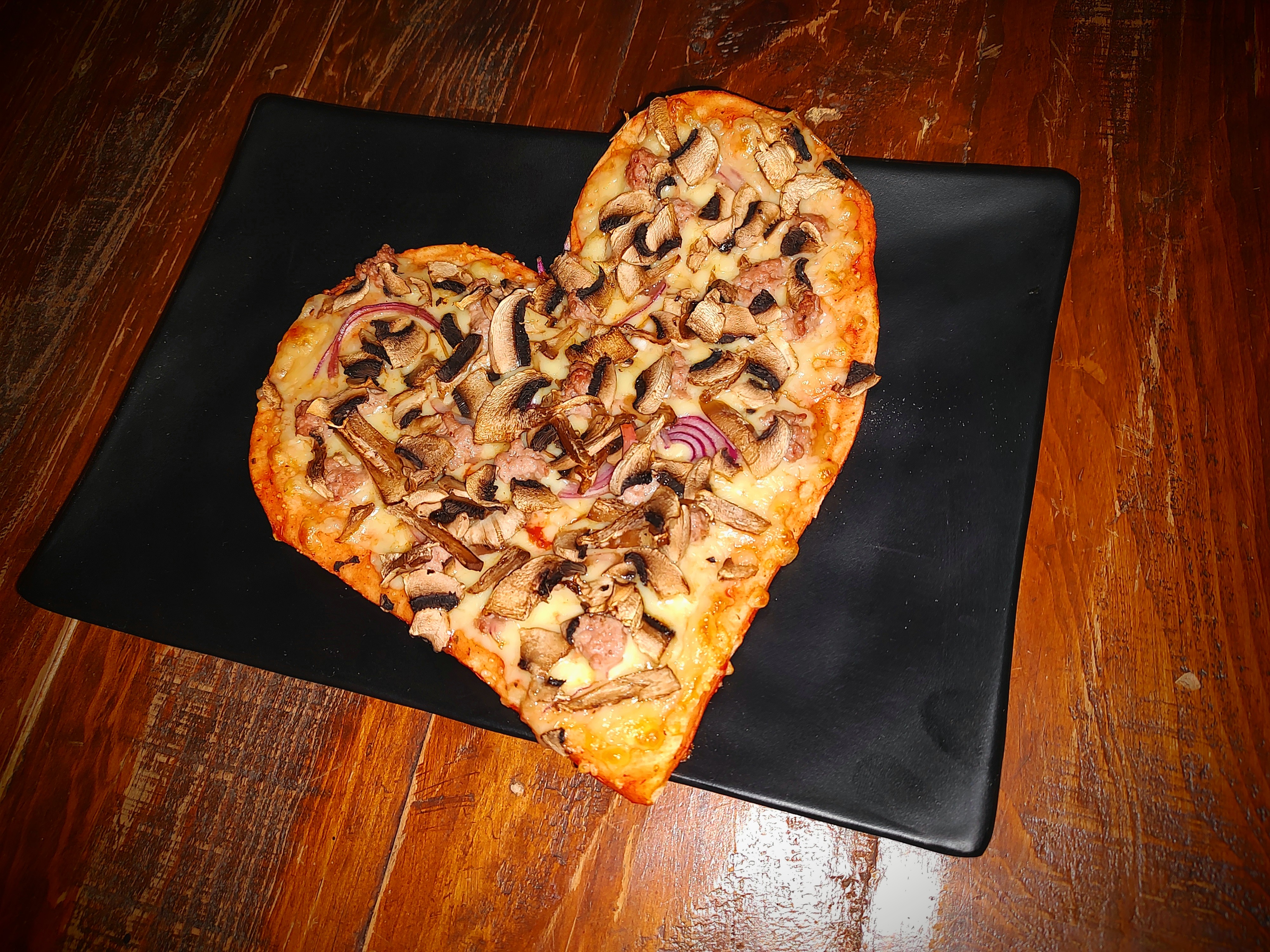 Ruben's PIZZA image 5