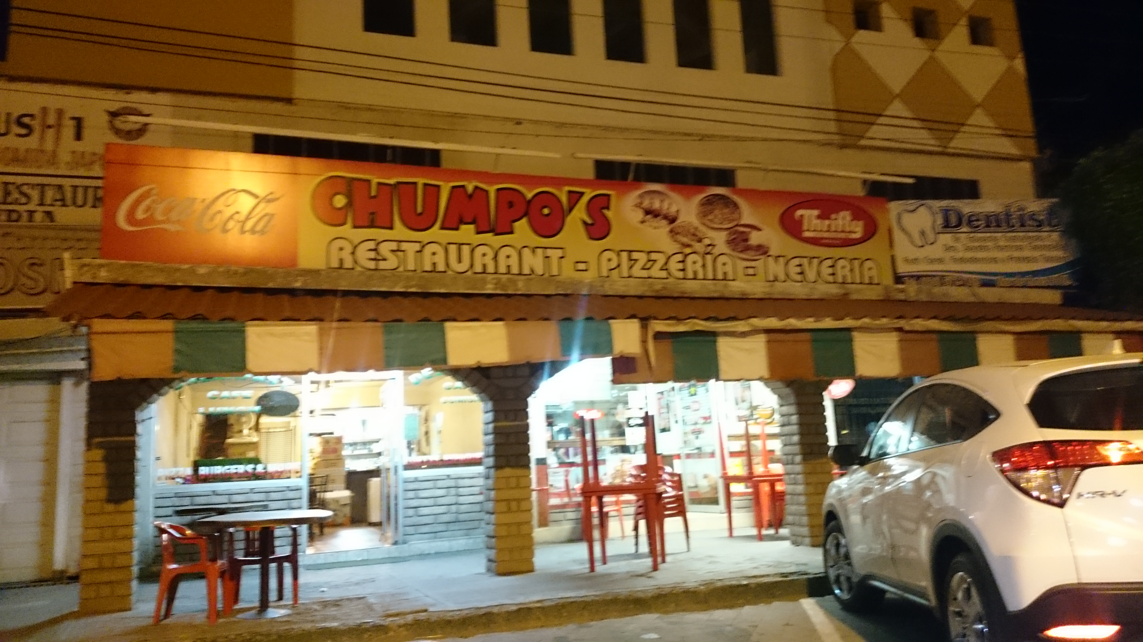 Chumpo´s Restaurant image 1