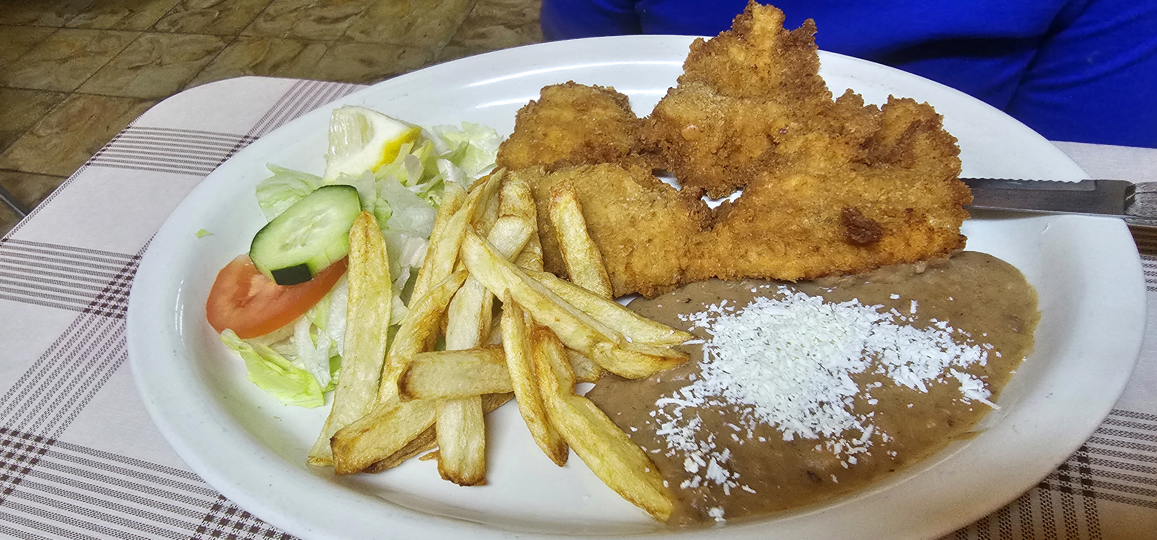 Chenchos Restaurante image 3