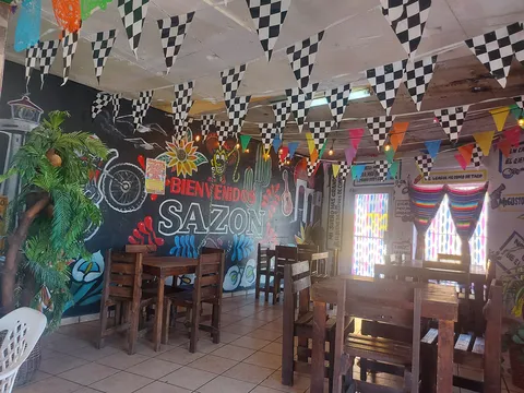 Antojitos Mexicanos El Buen Sazon image 1