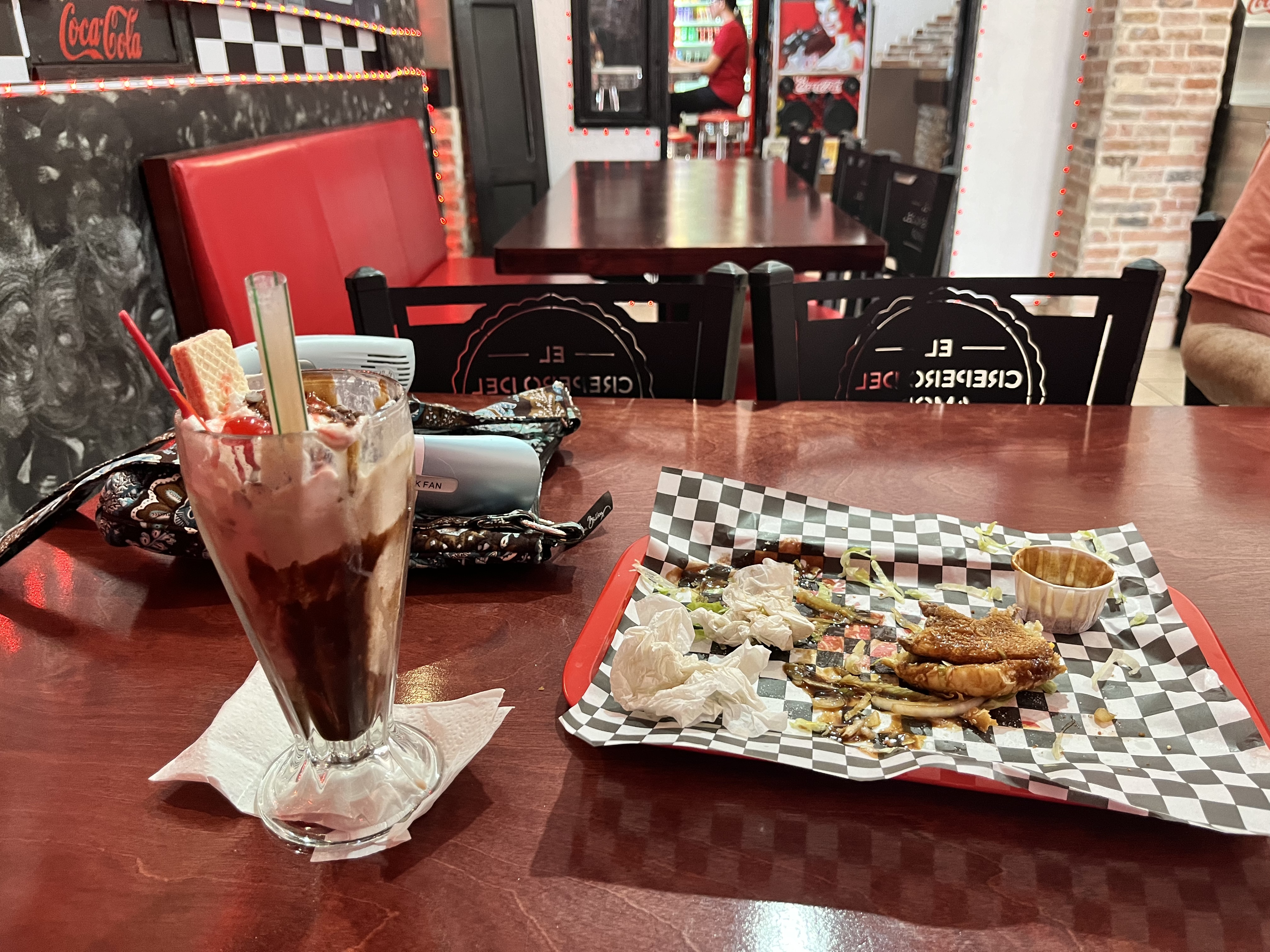 Devi's Diner image 5