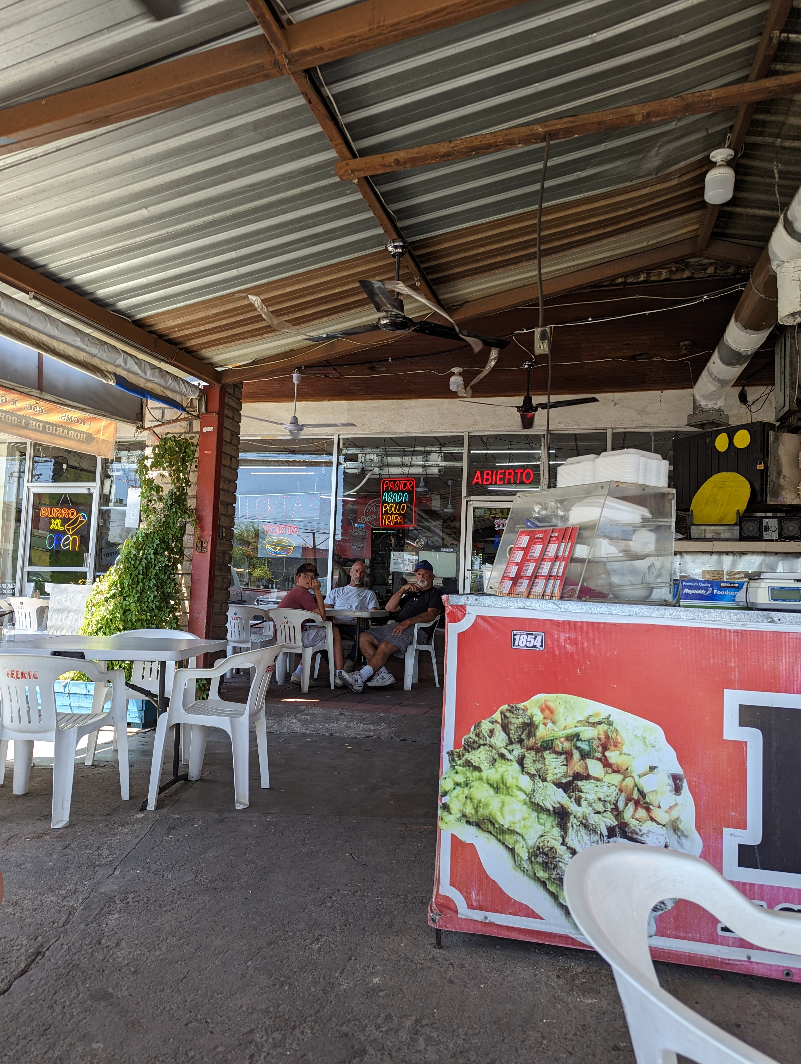 Taqueria RIVIERA image 10