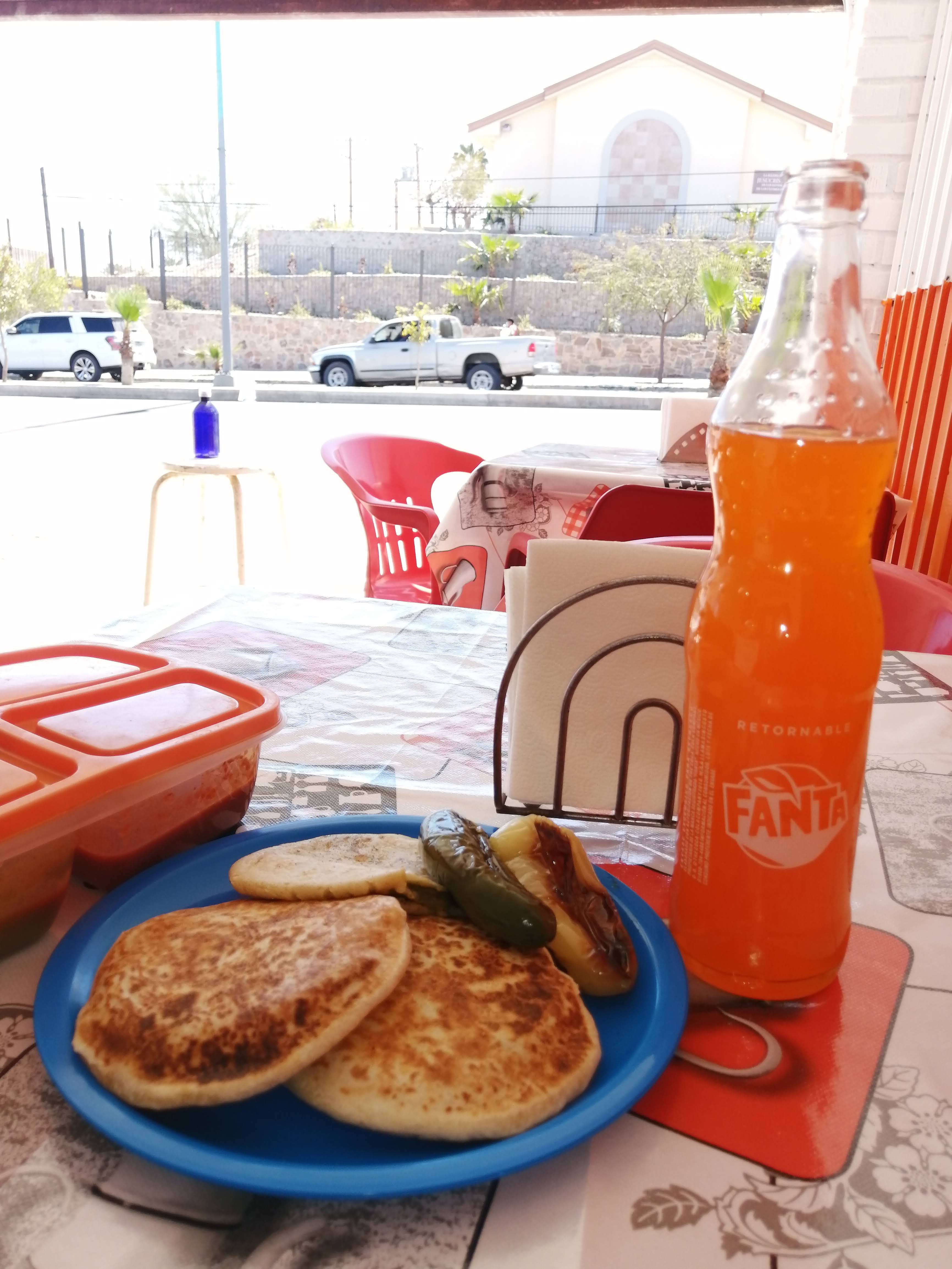 Gorditas "el rincóncito del Santos" image 6