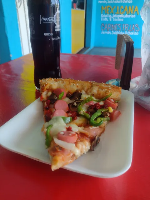 Delix pizza image 2