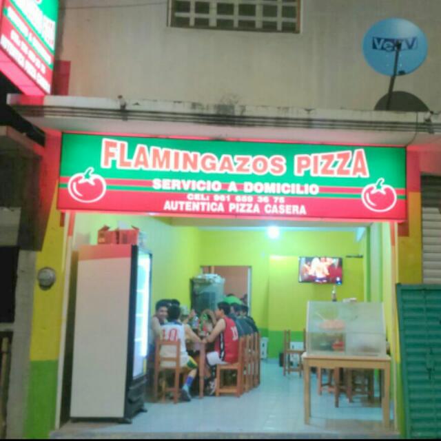 Flamingazos Pizza image 1