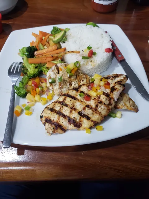 Center Cook image 6