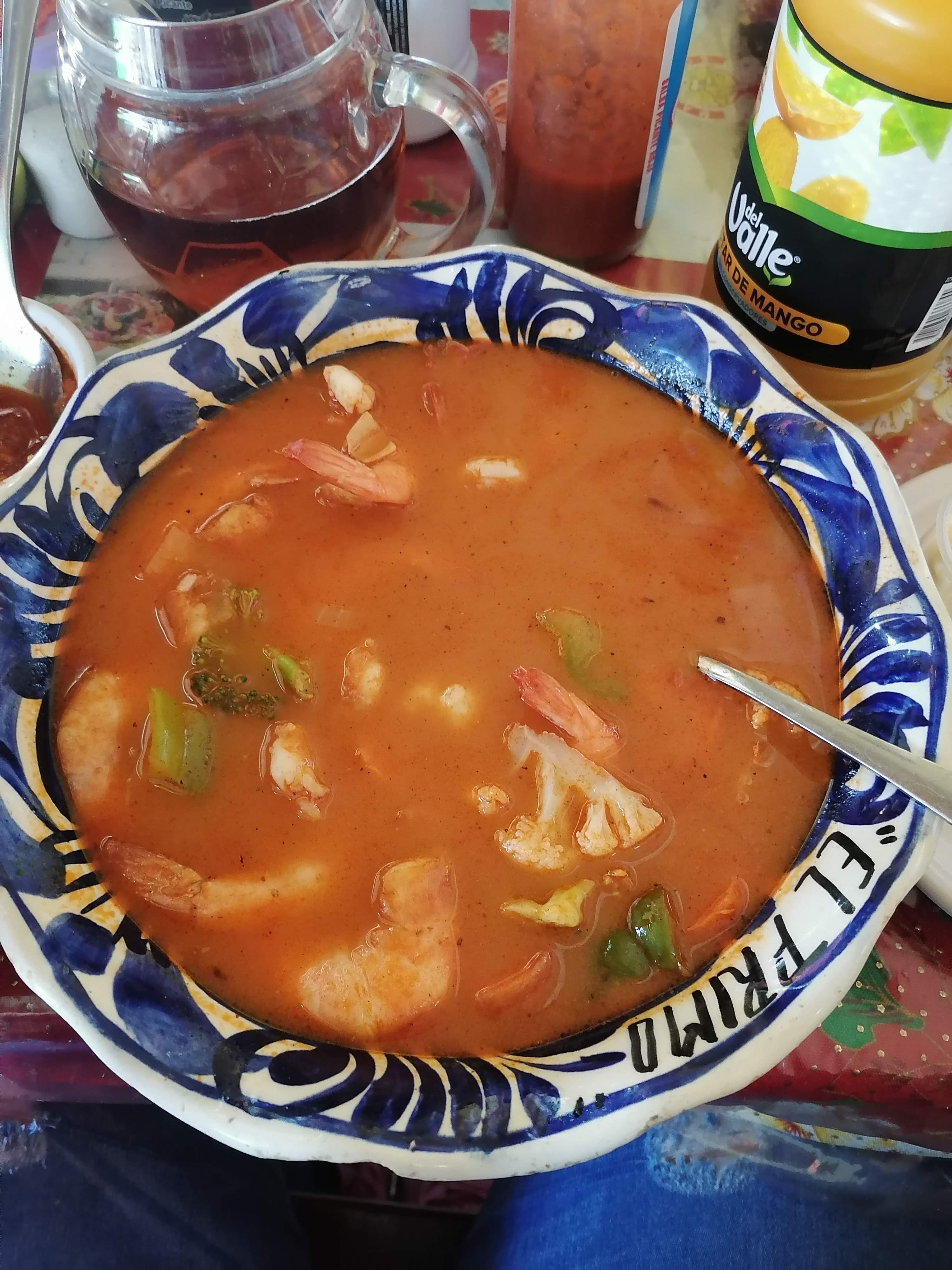 Mariscos Ferrocarril image 3