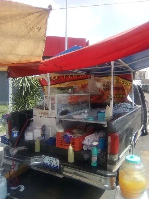 Tacos Y Burritos Ñorteños Los Chuchos image 3