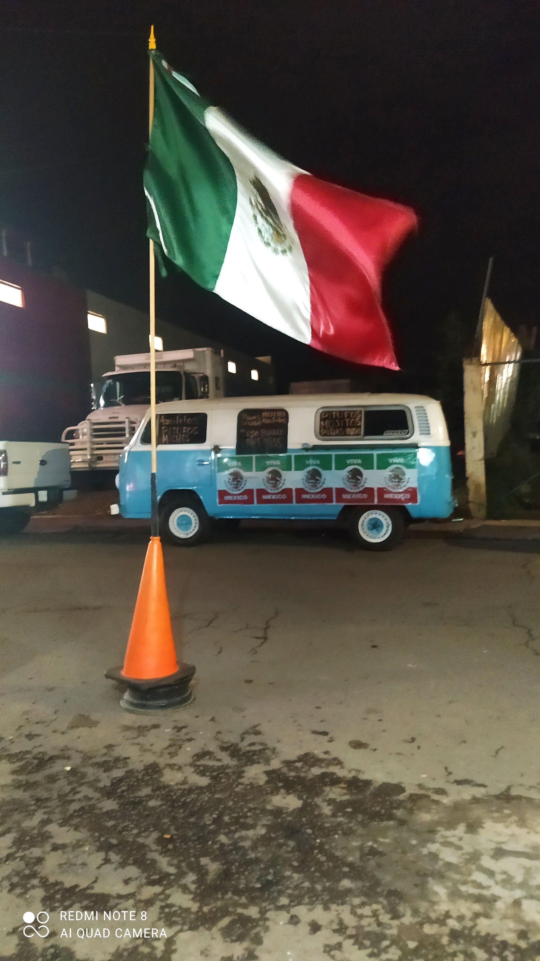 Brothers Ribs & Wings And Burgers image 10