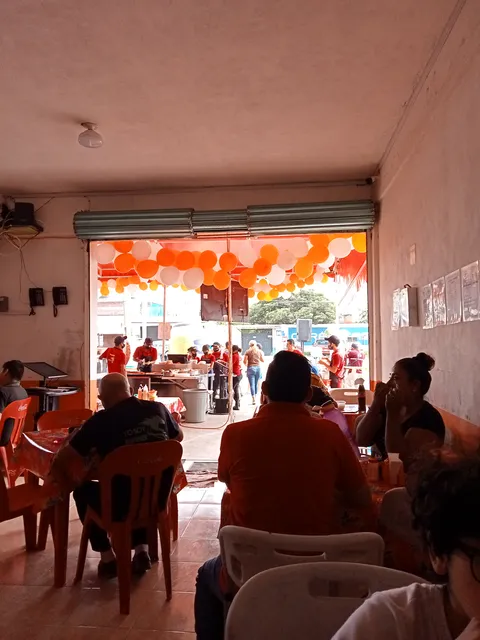 Taquería Las guacamayas image 7