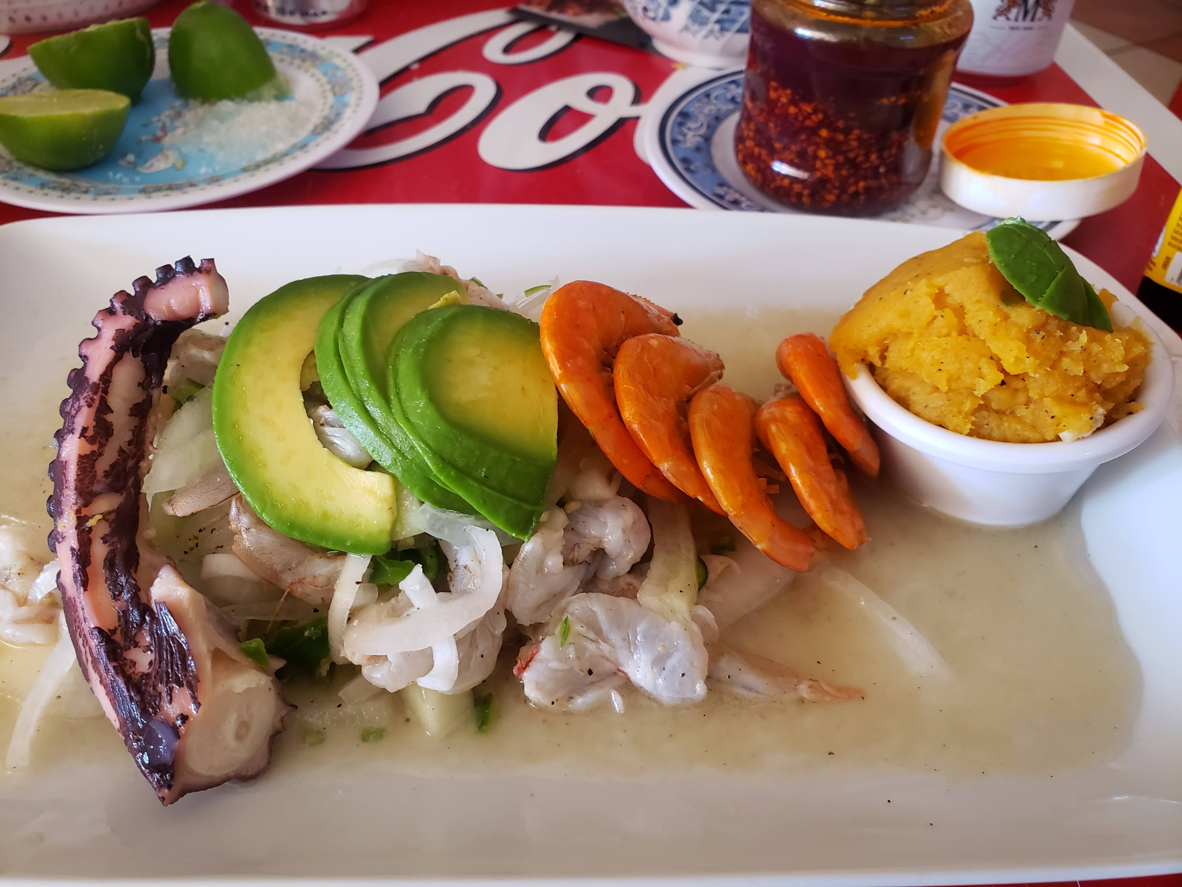 Mariscos Chon image 8