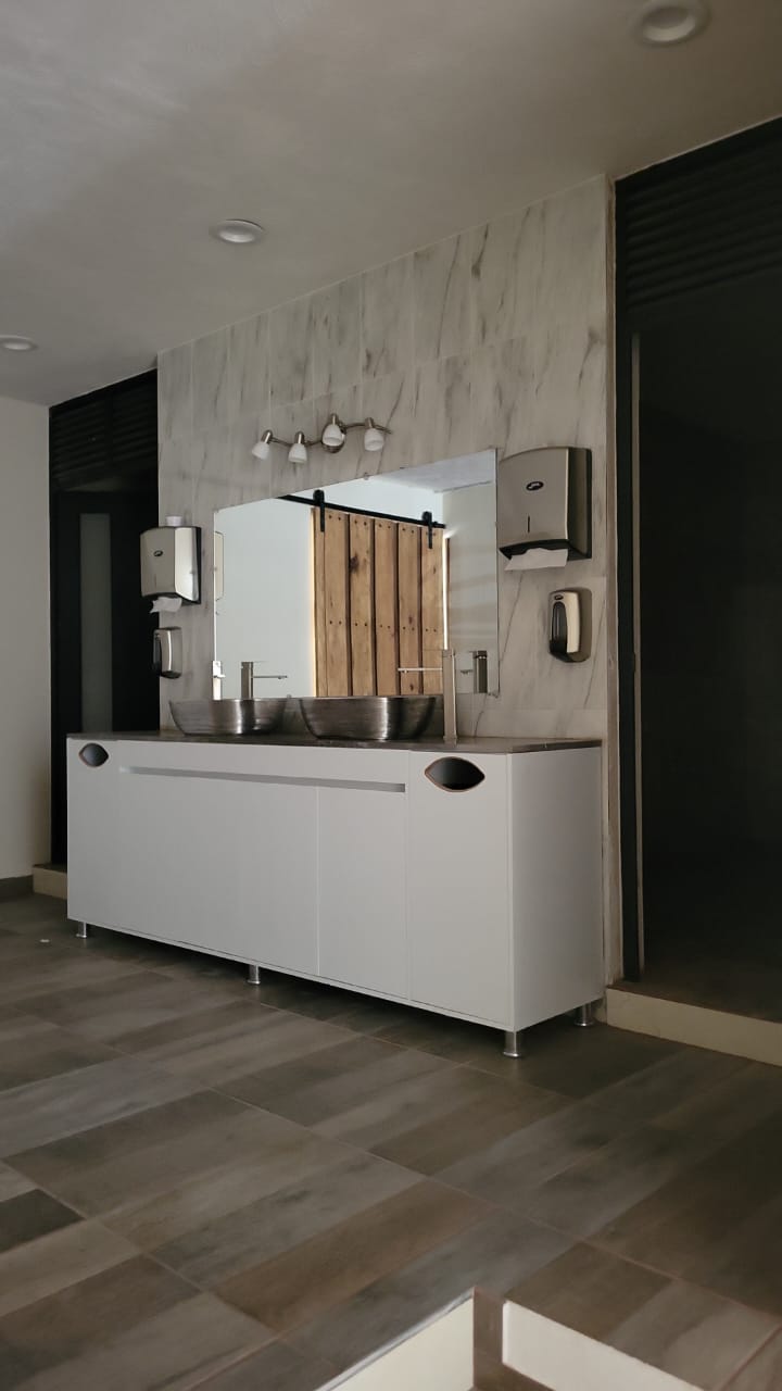 Bistro restaurente image 9