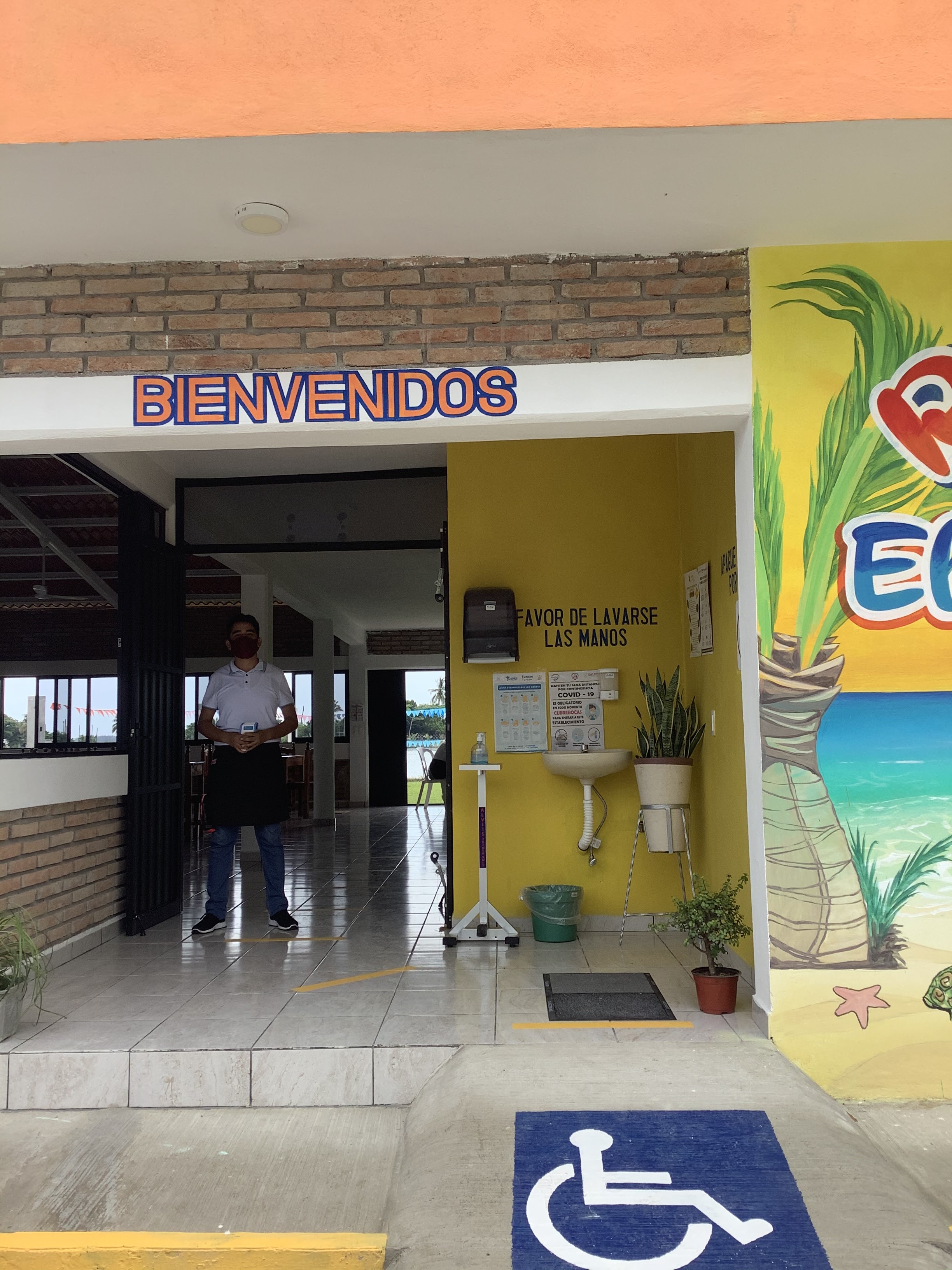 Restaurante El cangrejito azul image 1