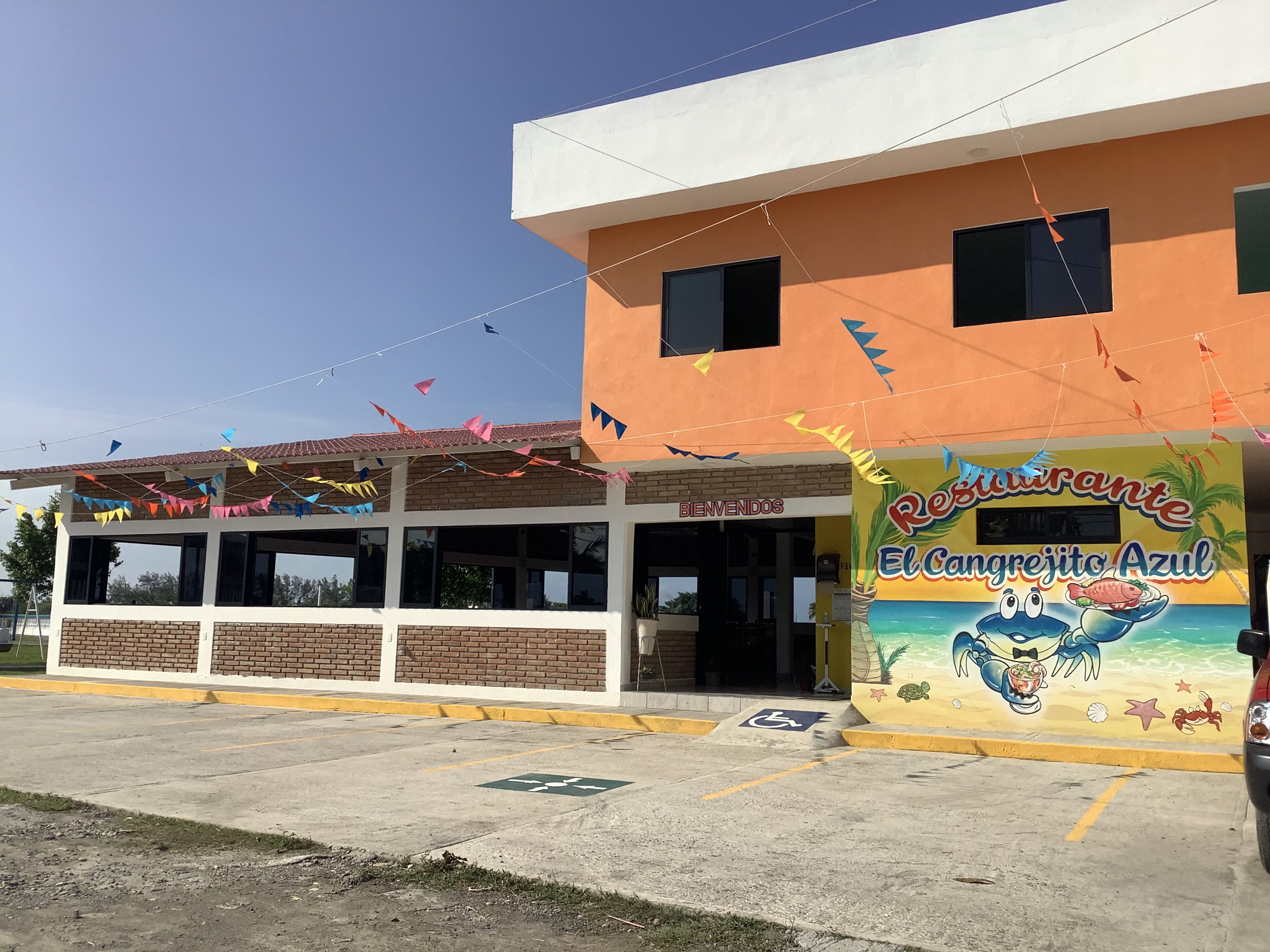 Restaurante El cangrejito azul image 4