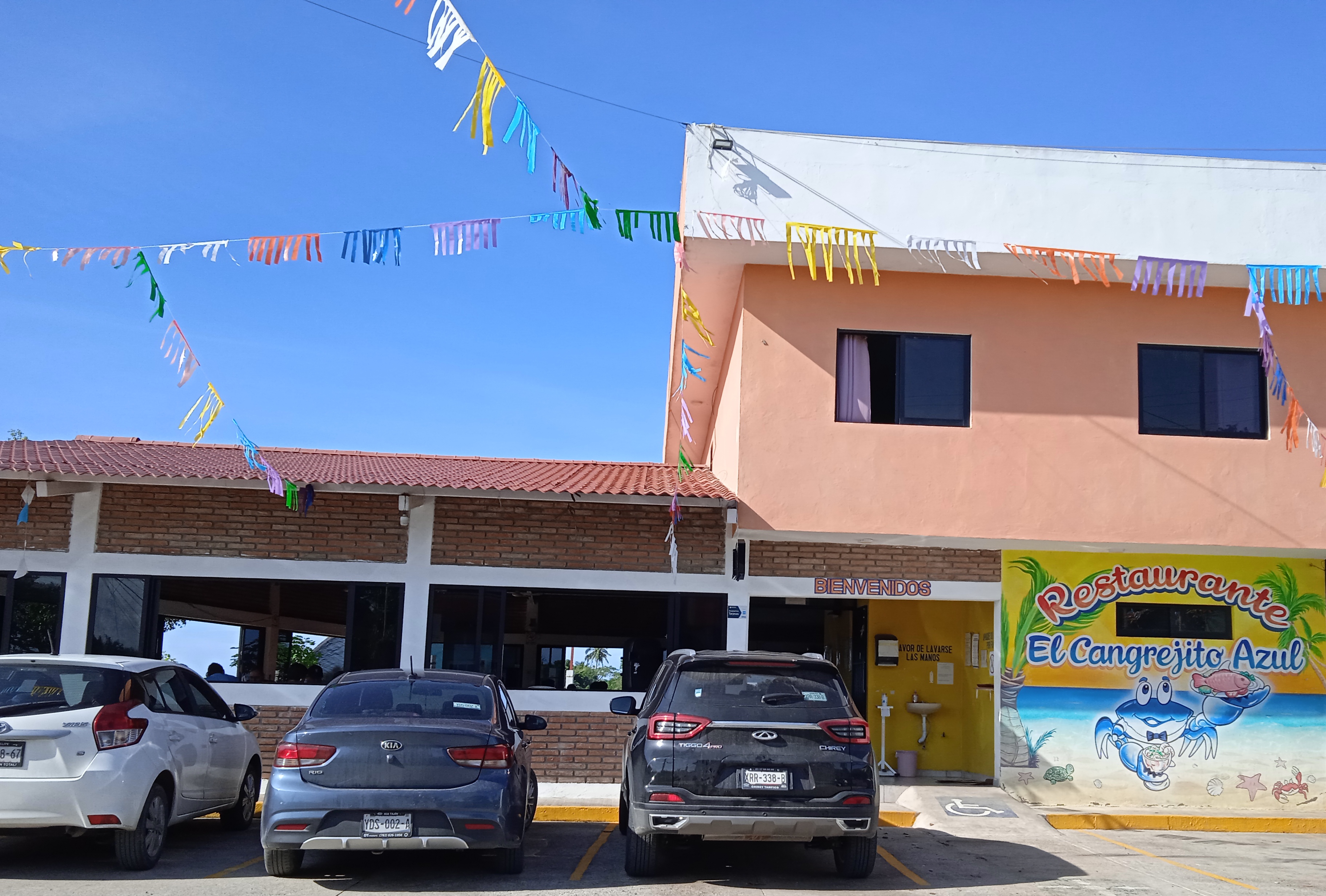 Restaurante El cangrejito azul image 7