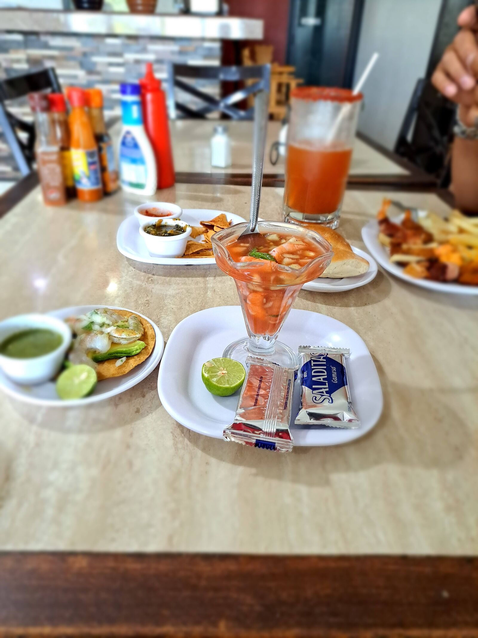 Mariscos el Junior image 2