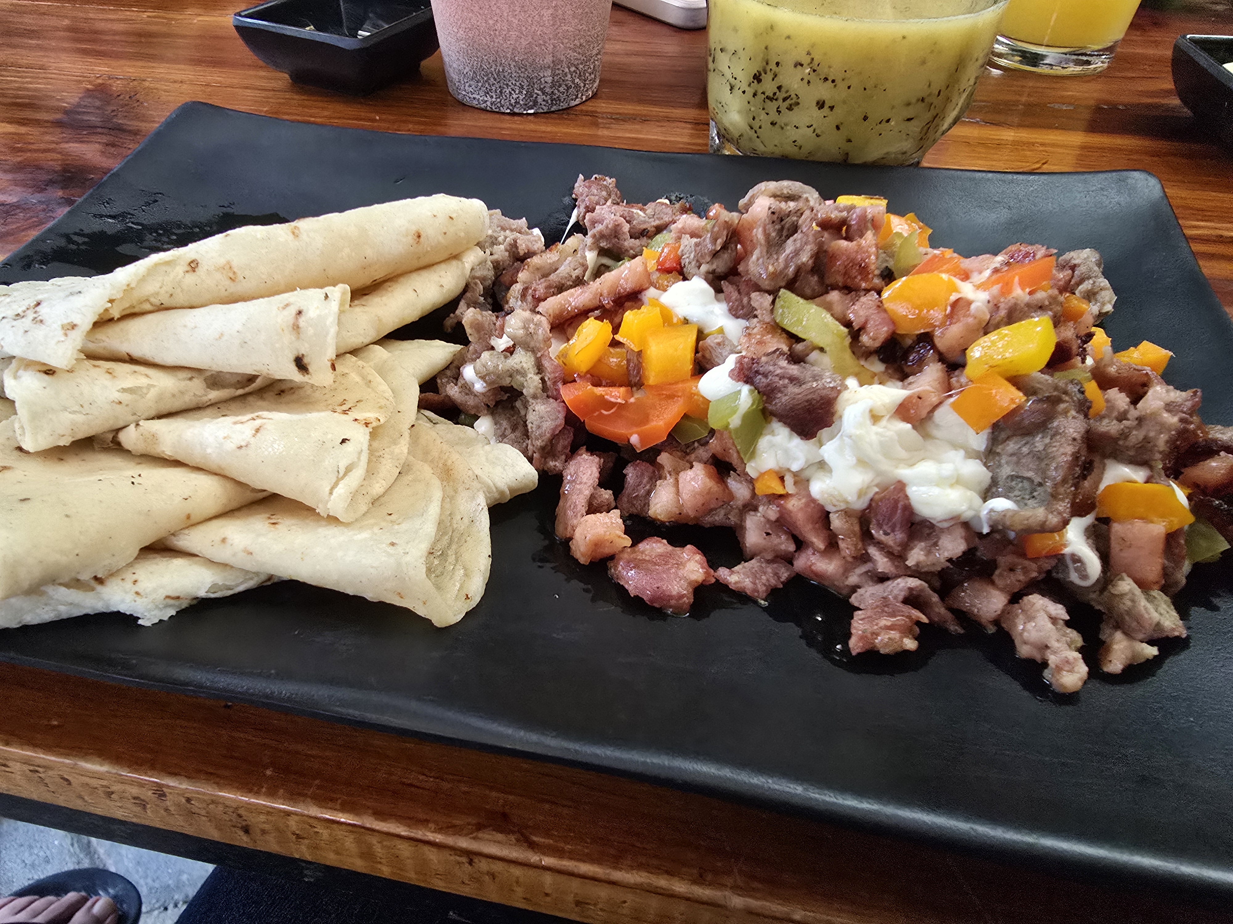 Quinta luna Restaurant | Cafetería image 10