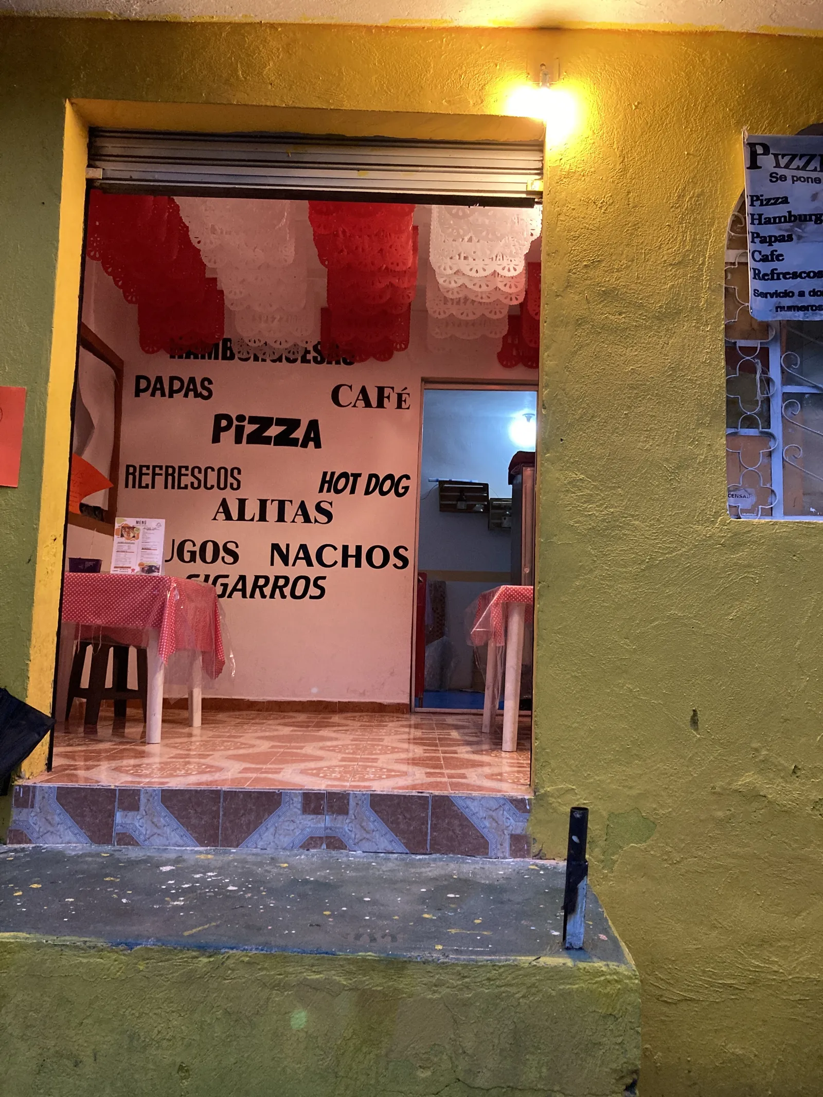Pizzería Spezzia image 1