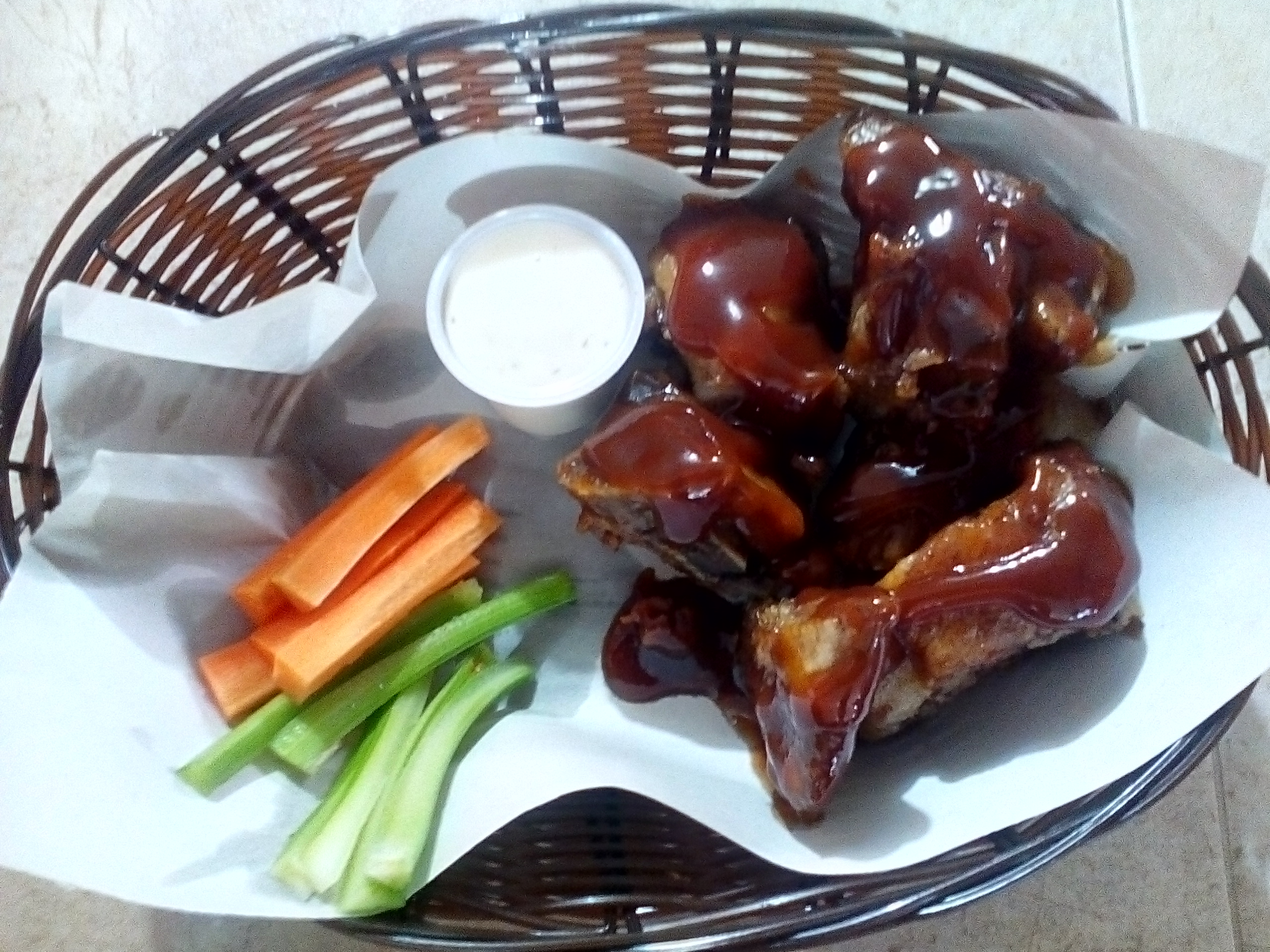 Bistro Wings,Burguers&Ribs image 1