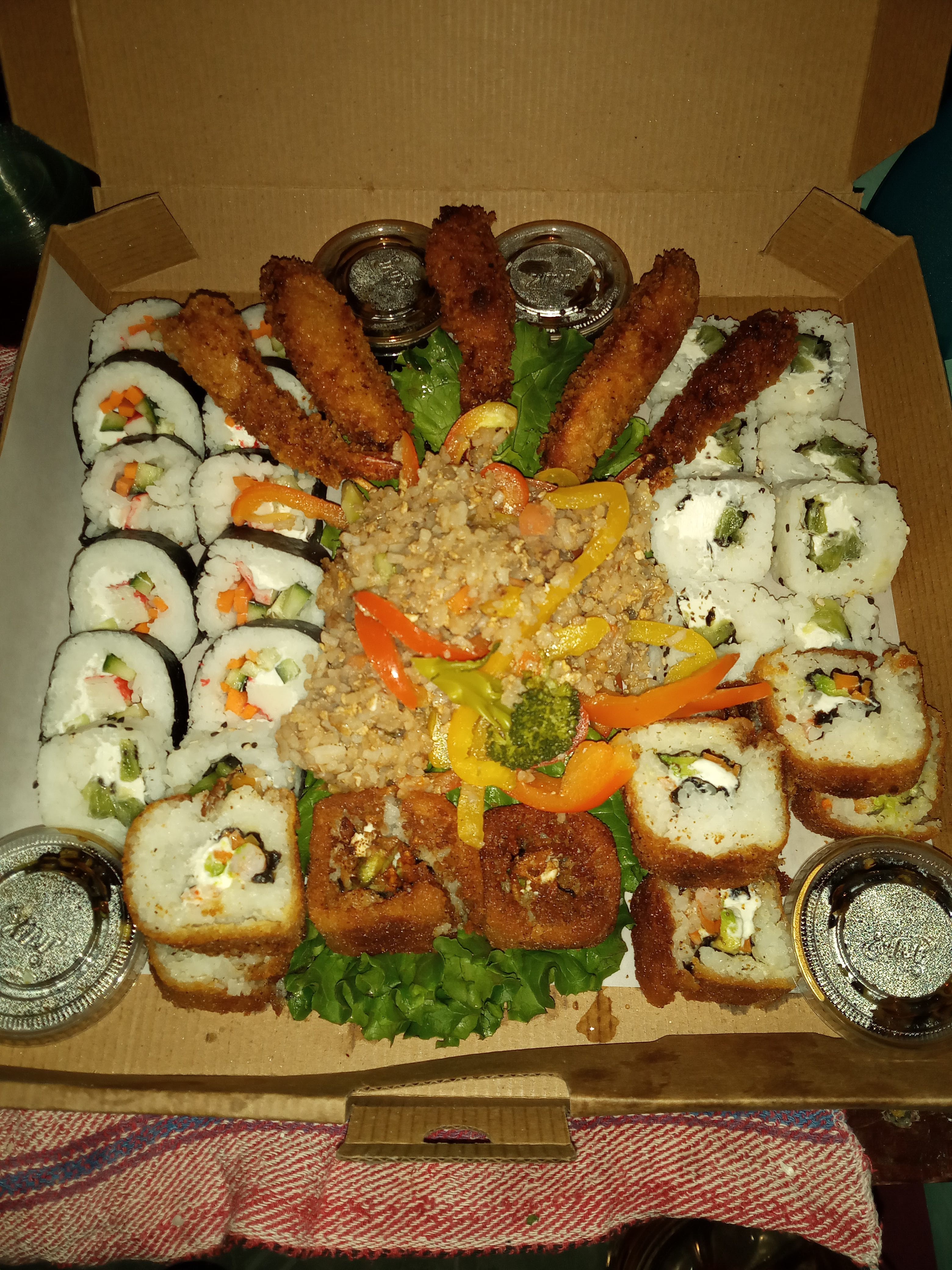 Sushi "La Casa de JB" image 7