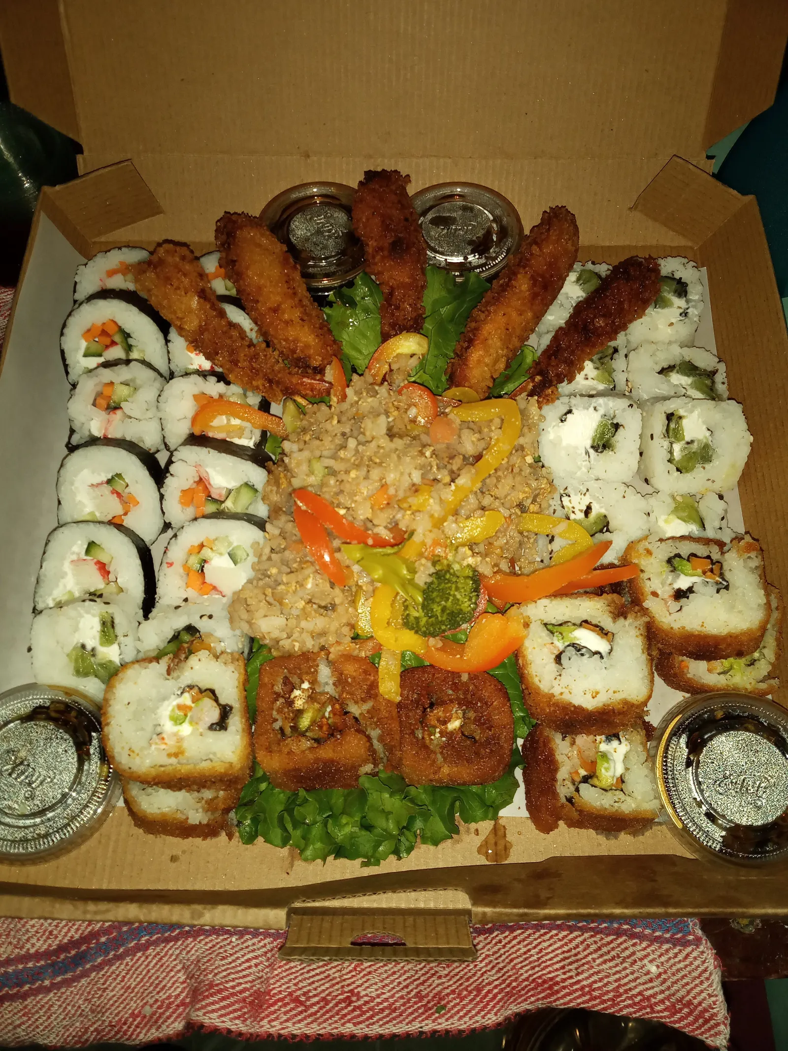 Sushi "La Casa de JB" image 7