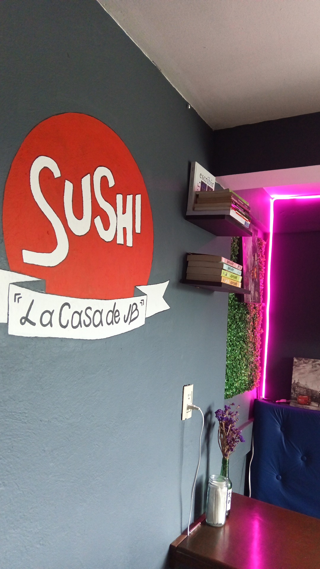 Sushi "La Casa de JB" image 10