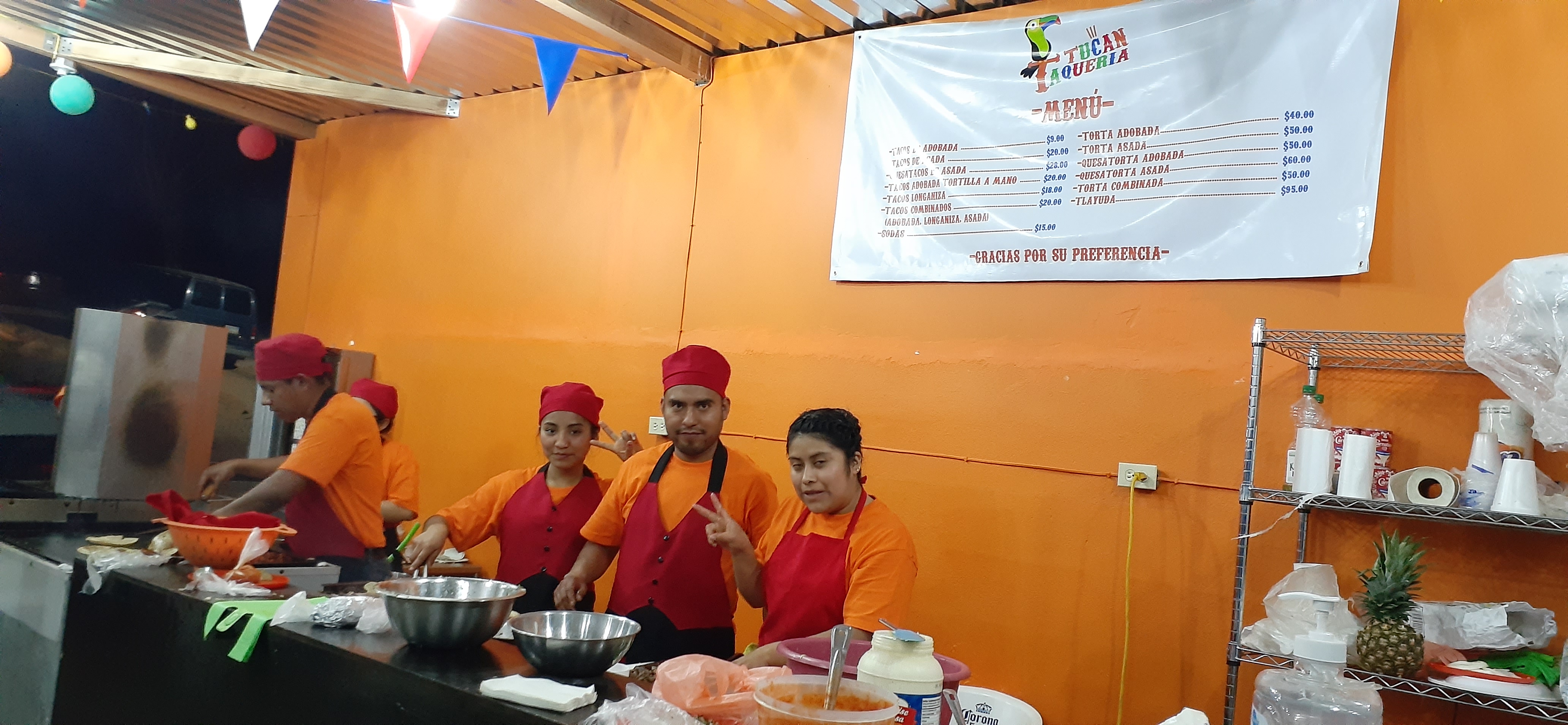 Taquería tucán image 2